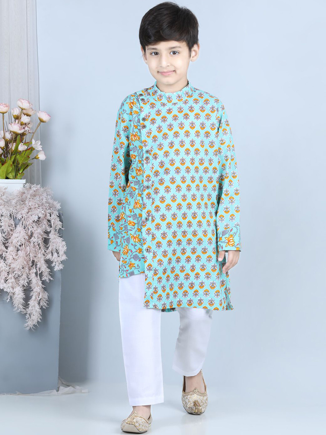 Sangria Green Boys Printed Mandarin Collar Pure Cotton Kurta With Pyjamas