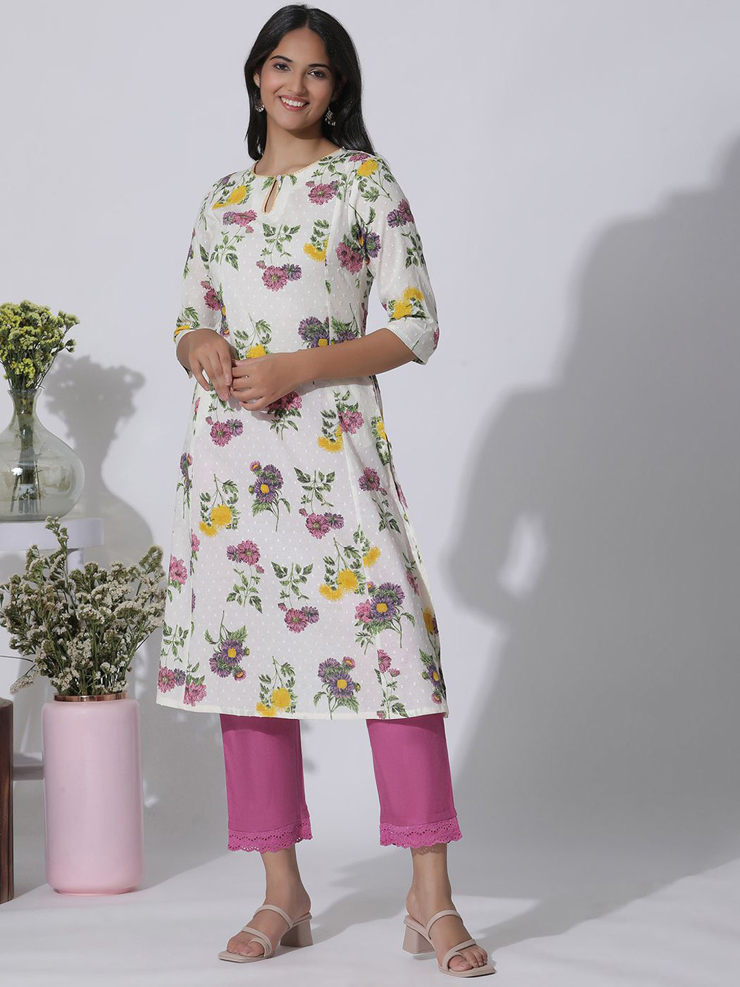 W Floral Printed Keyhole Neck Panelled Cotton Dobb Weave A-Line Kurta