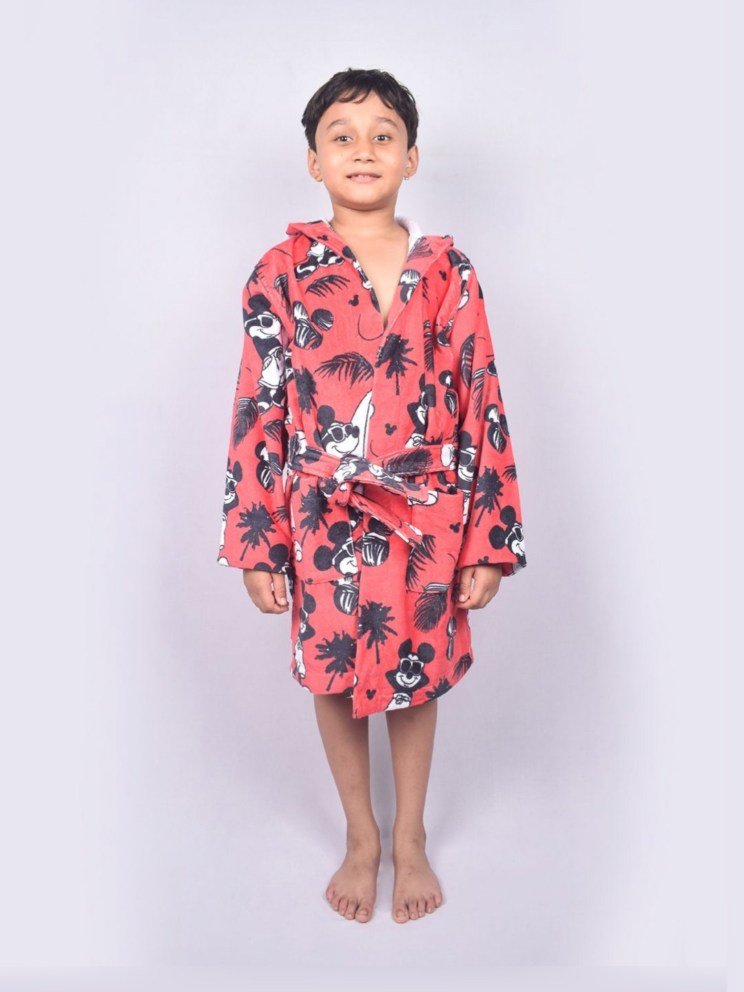SPACES Boys Red & Black Micky Mouse Printed Pure Cotton 380 GSM Hooded Bath Robe