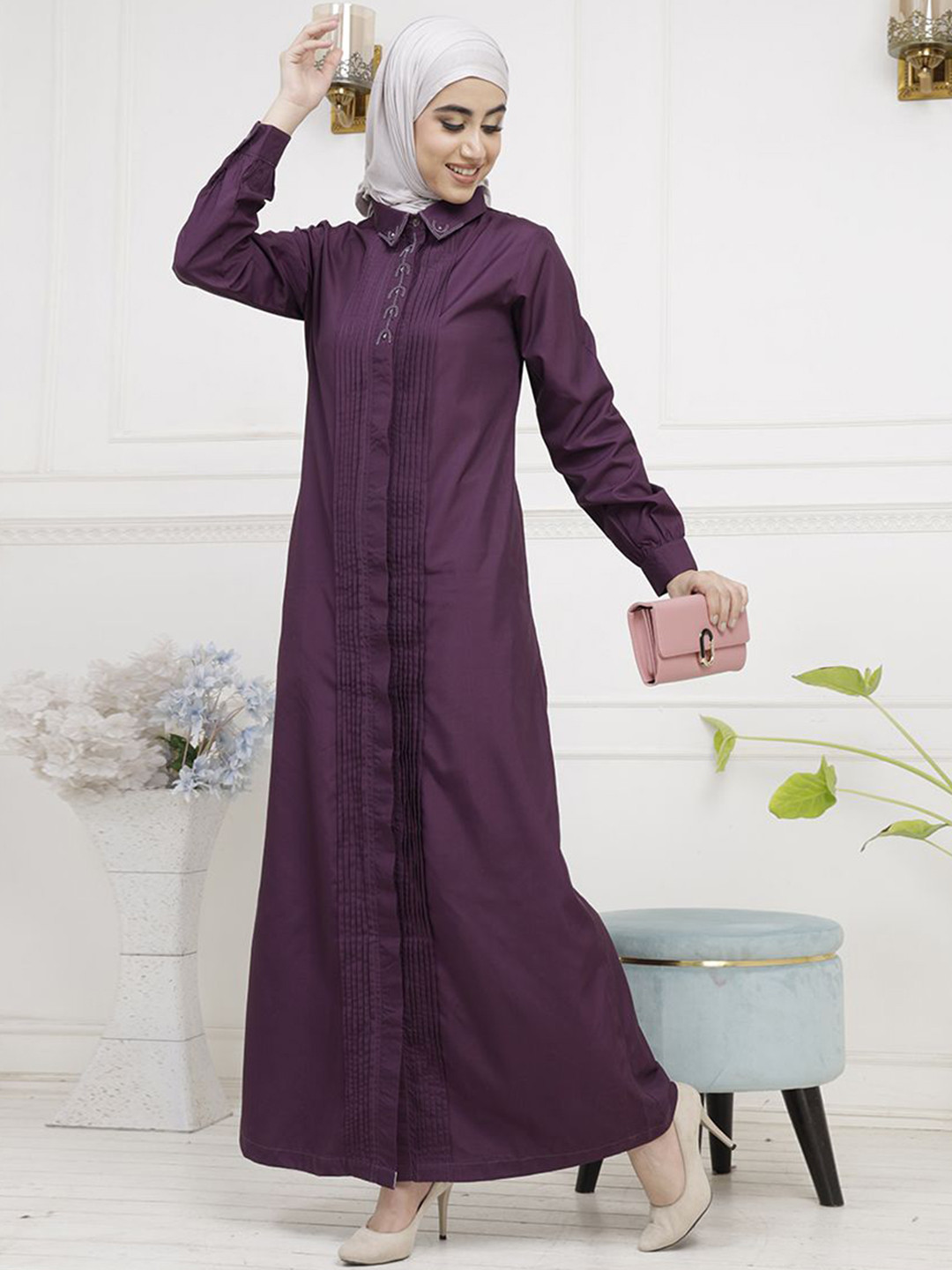 IDH London Embroidered Detail Burqa With Scarf