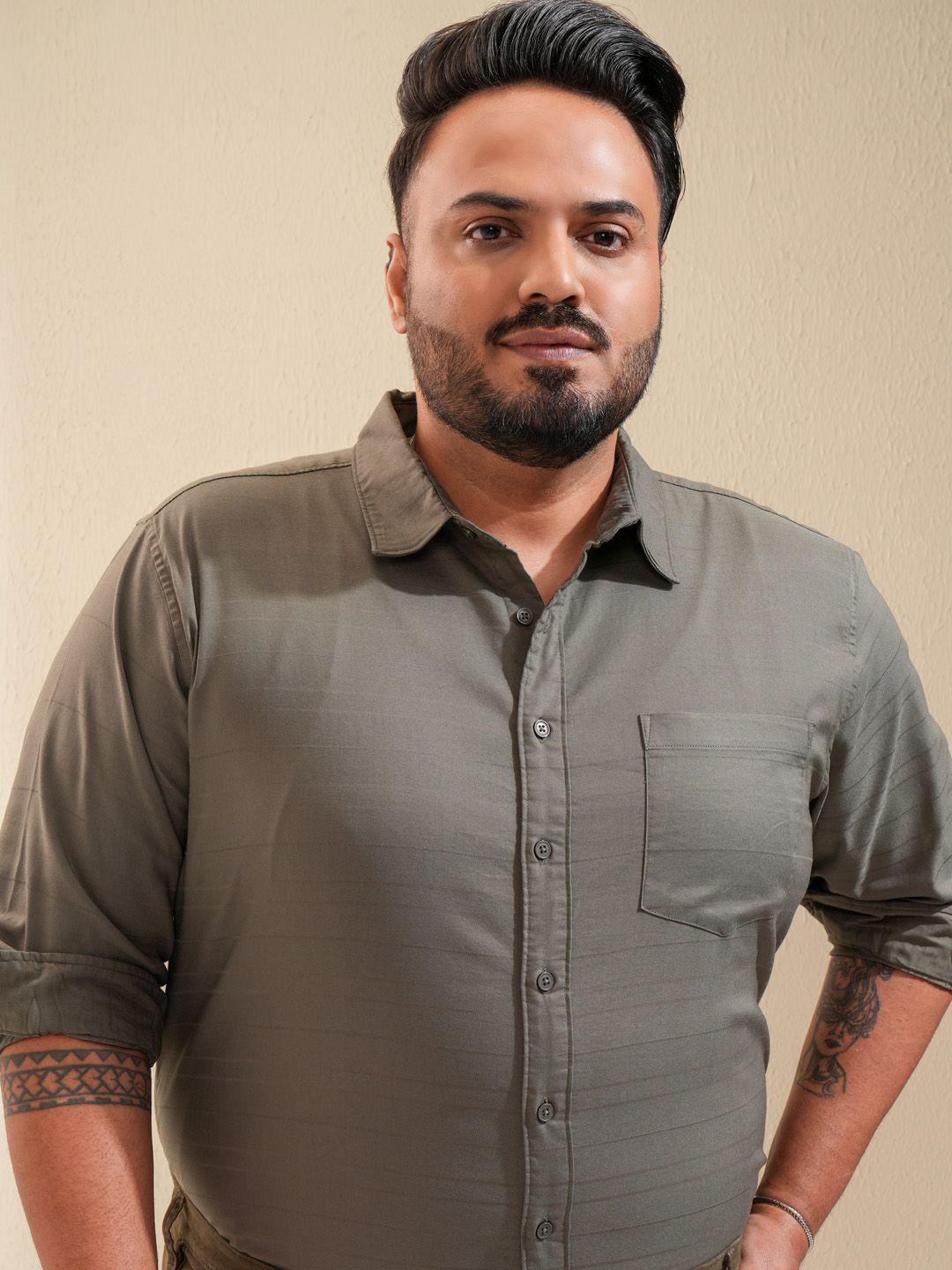 HIGHLANDER Men Olive Plus Size Regular Fit Shirt