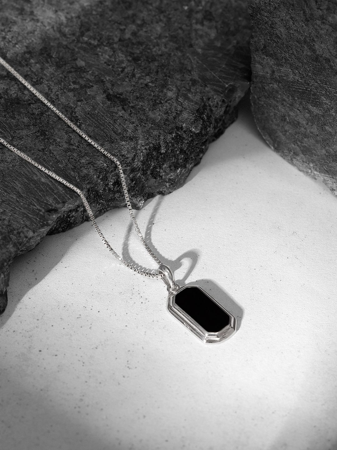 GIVA Men 925 Sterling Silver Rhodium-Plated Pendants with Chains