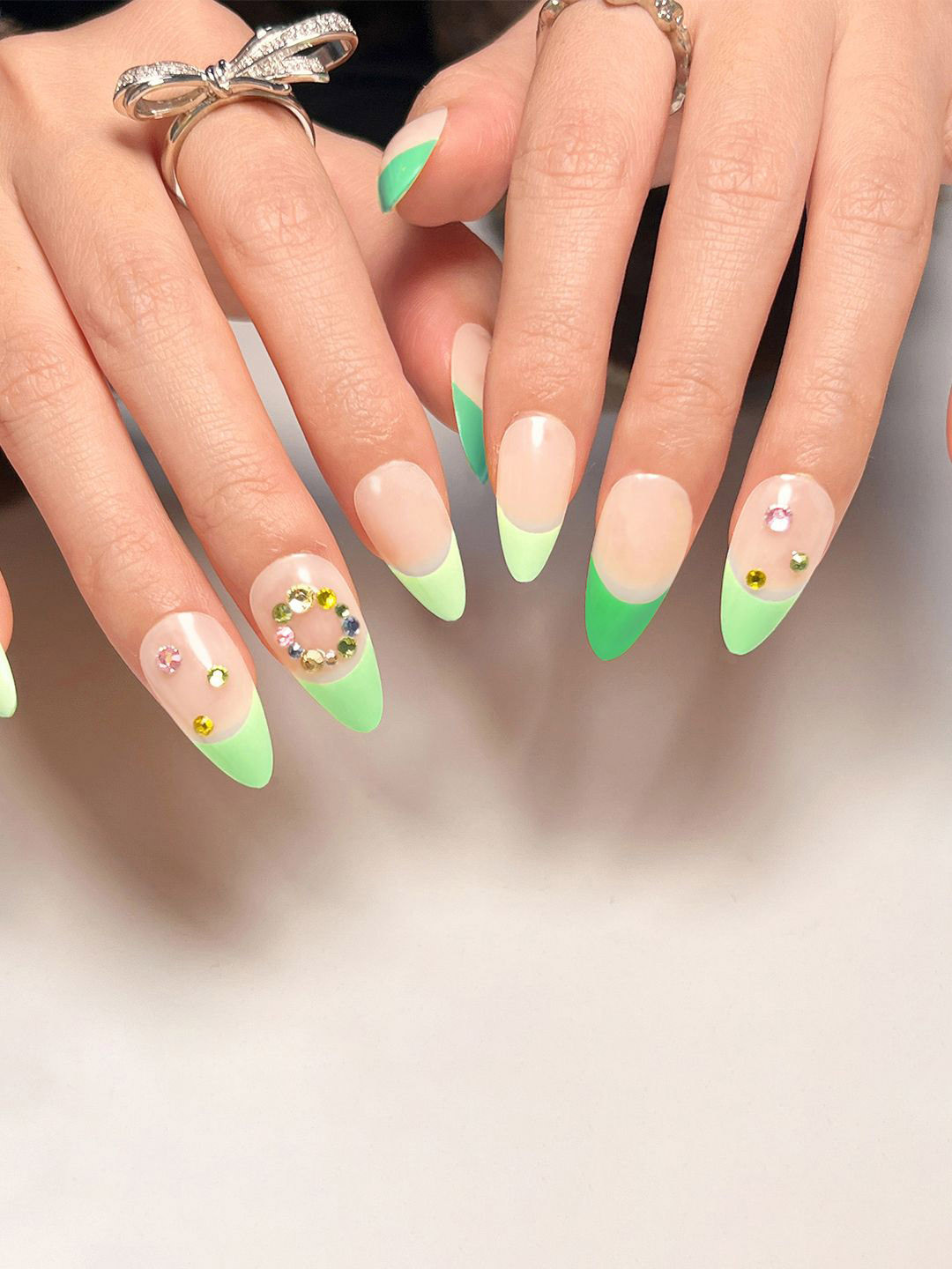 Secret Lives 24-Pcs Glossy Translucent with 3D Stone Design Nail Art - Translucent Nude