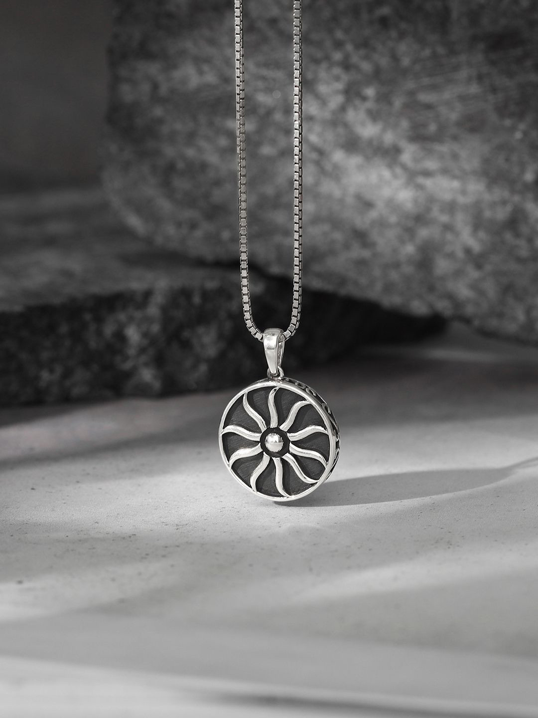 GIVA Men 925 Sterling Silver Rhodium-Plated Sunshine Pendants with Chains