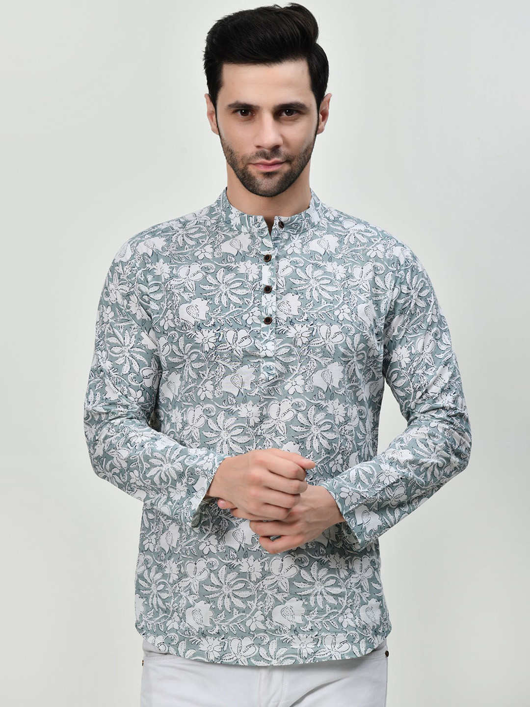 BAESD Floral Printed Mandarin Collar Pure Cotton Short Kurta