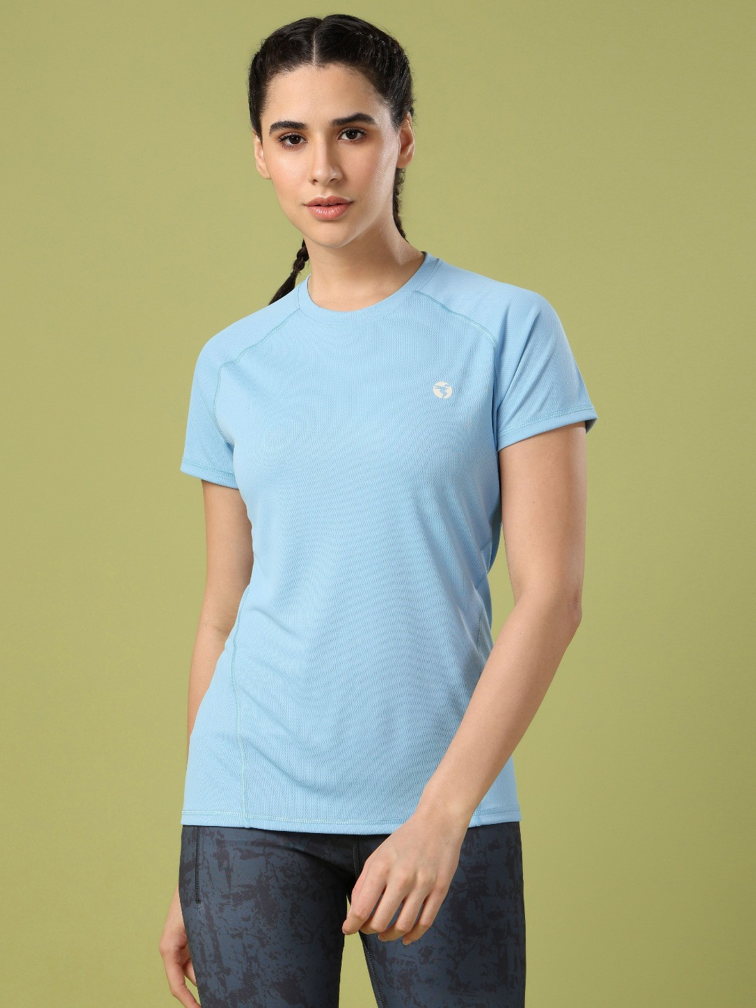 Technosport Rapid-Dry Raglan Sleeves Slim Fit T-shirt With TECHNO COOL