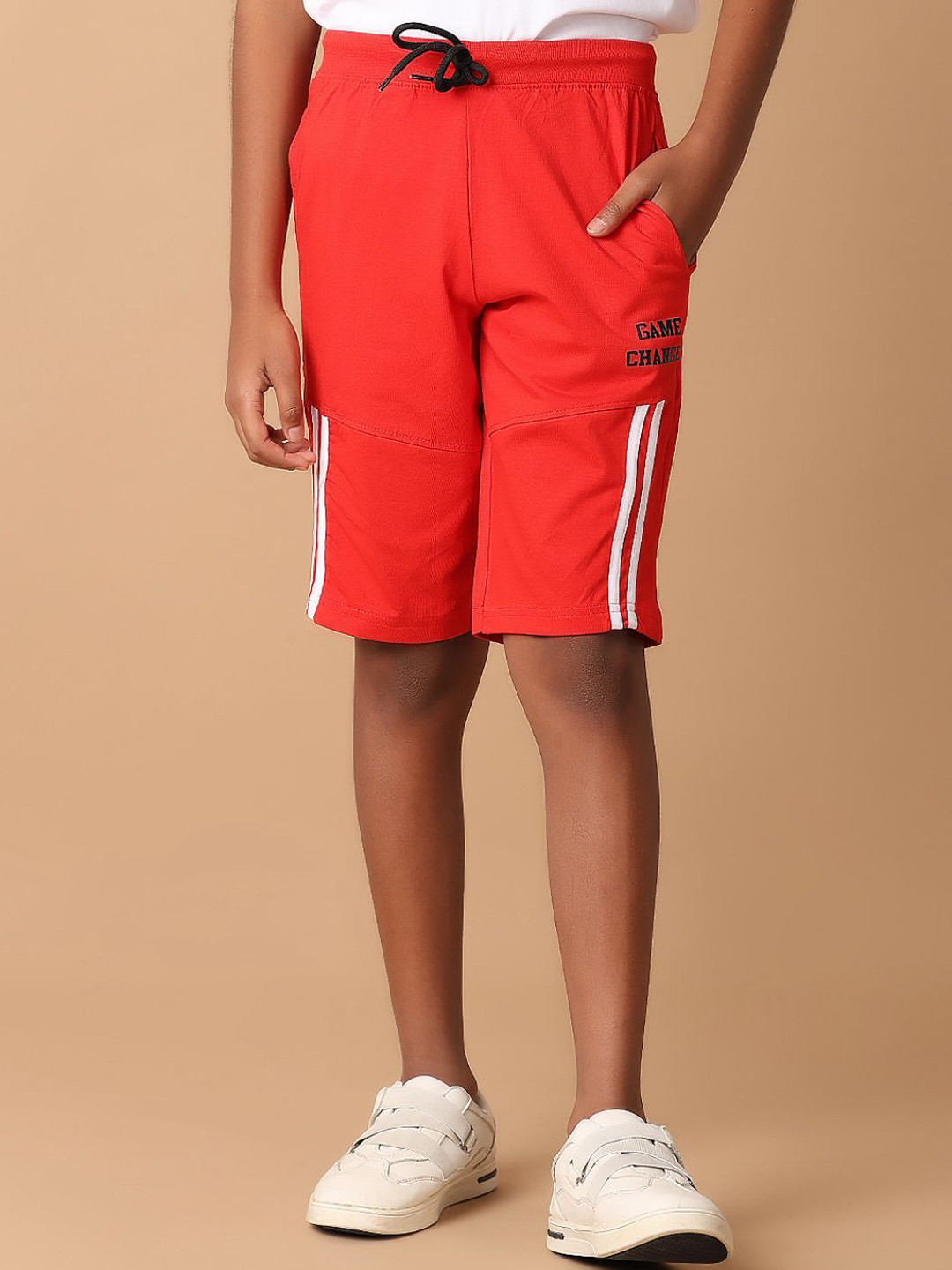 V-Mart Boys Mid-Rise Regular Fit Shorts