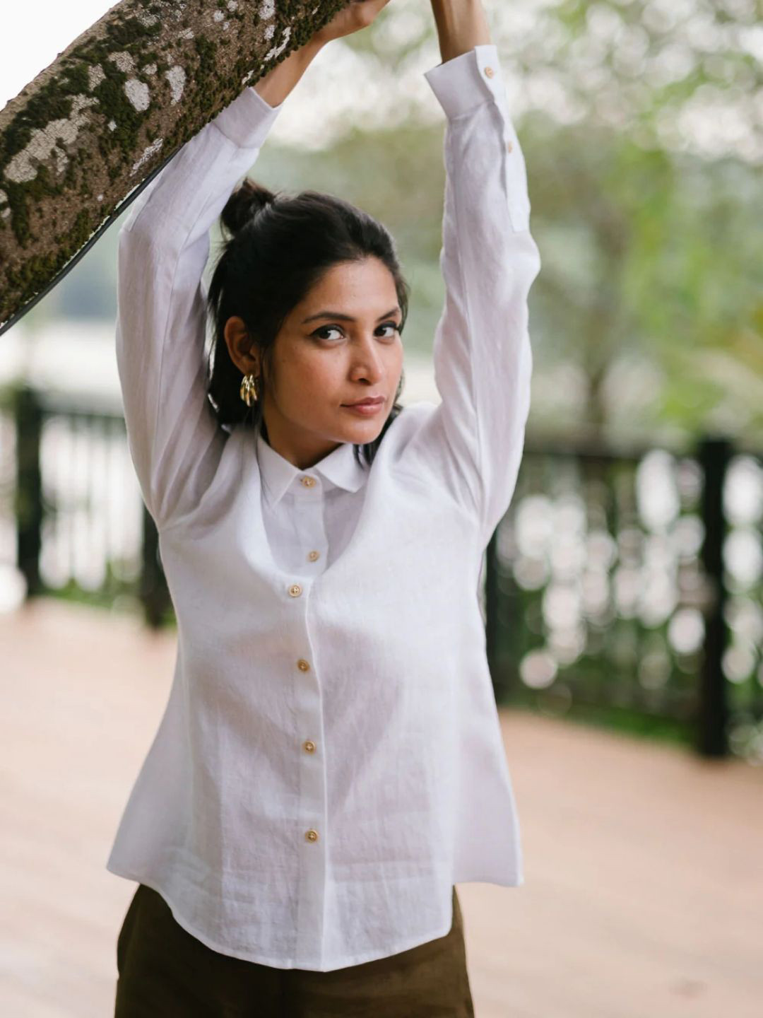 Creatures of Habit Women Linen Day Shirt