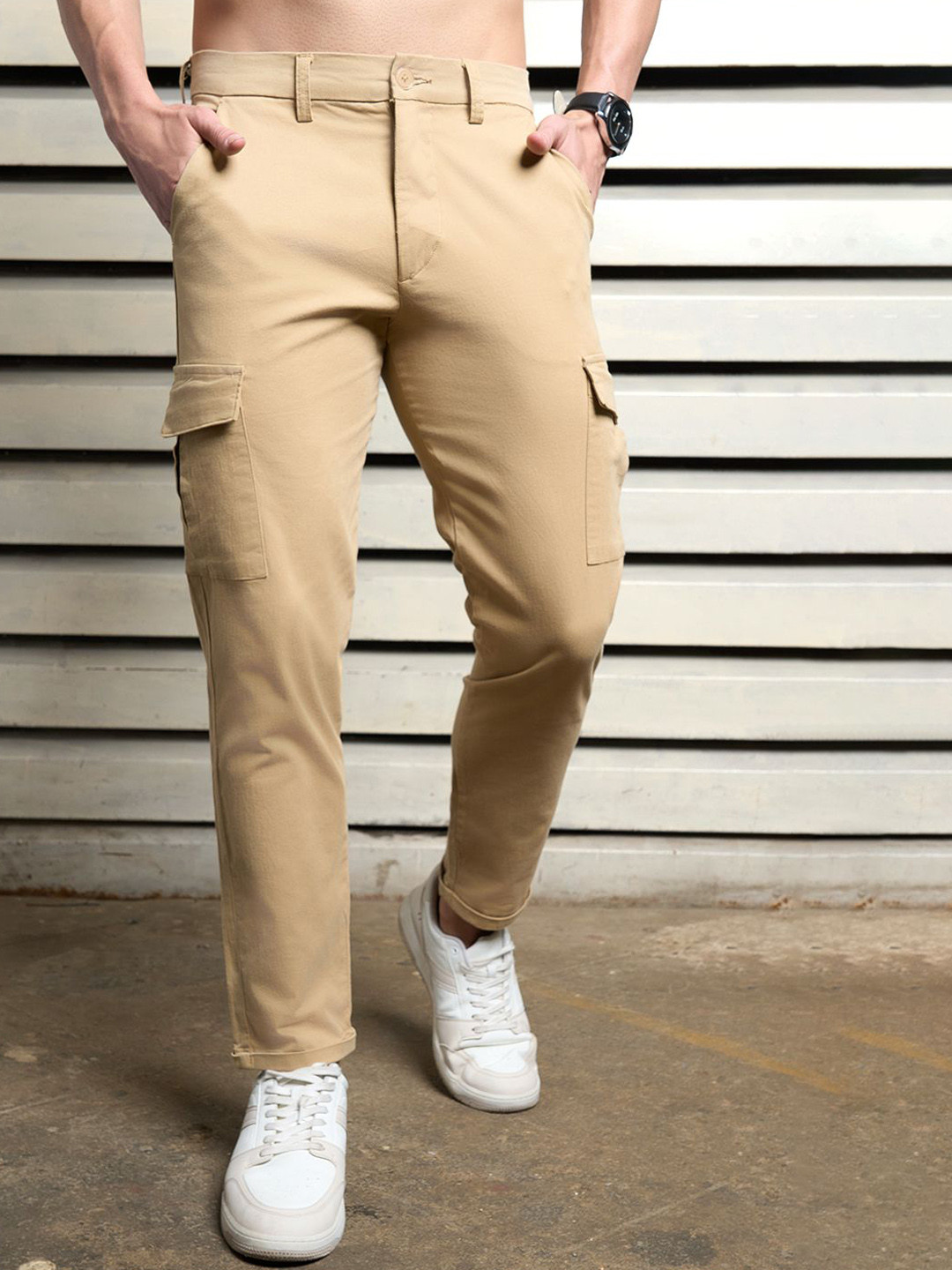 High Star Men Slim Fit Mid-Rise Flat-Front Cargos Trousers