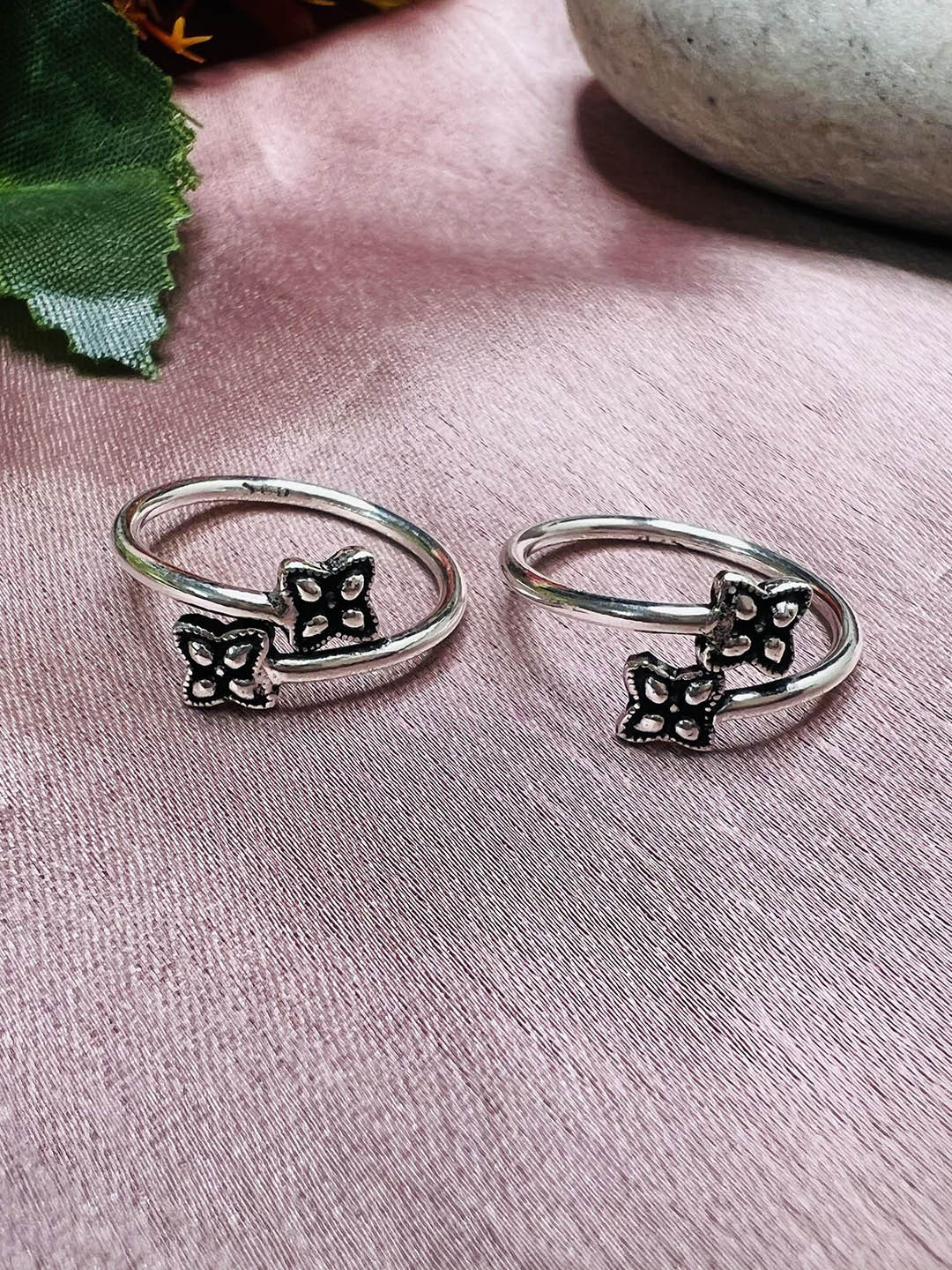 Arte Jewels 925 Sterling Silver Textured Toe Rings