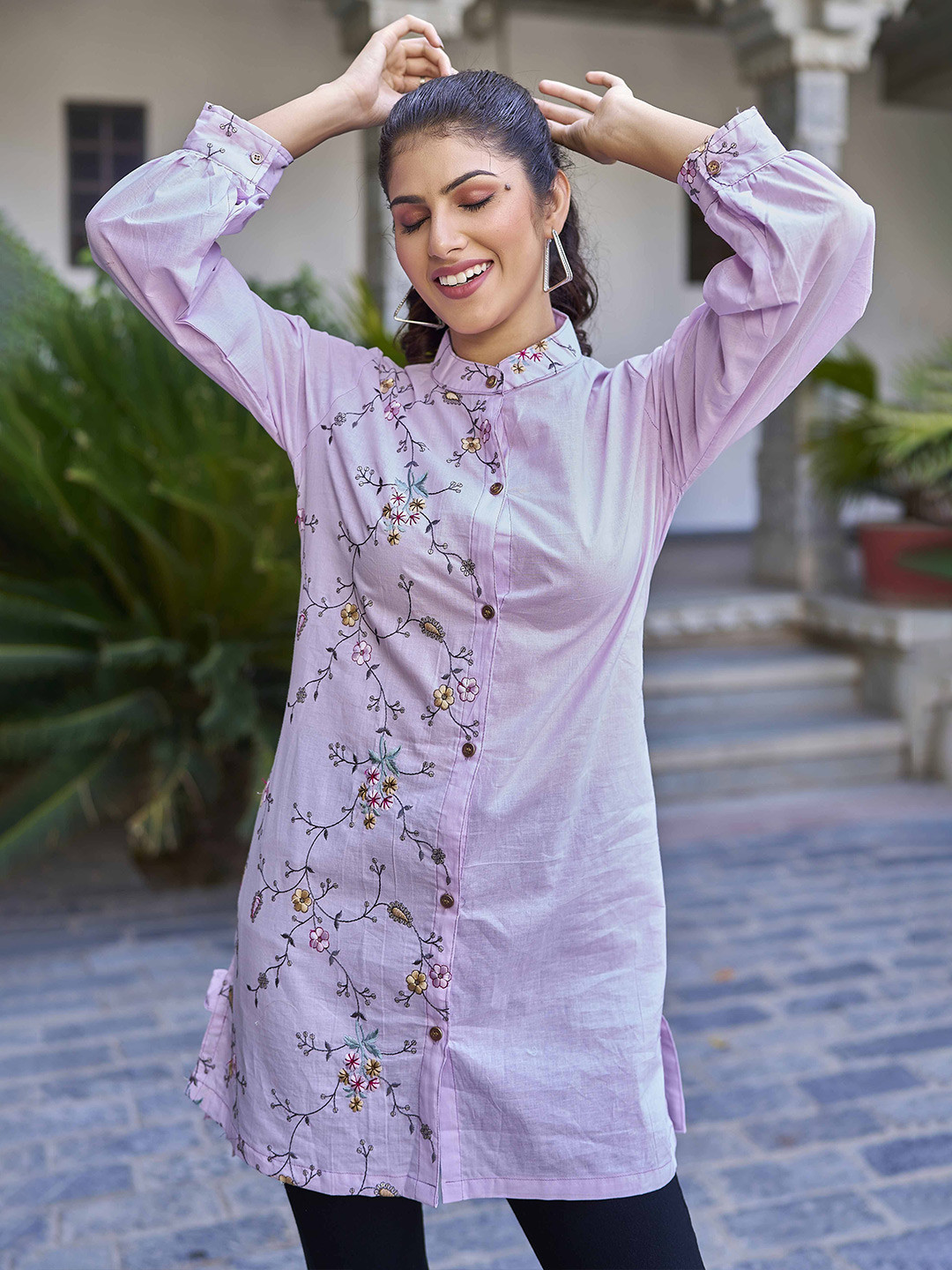 PEACH PIPER Floral Embroidered Cuffed Sleeves Shirt Dress
