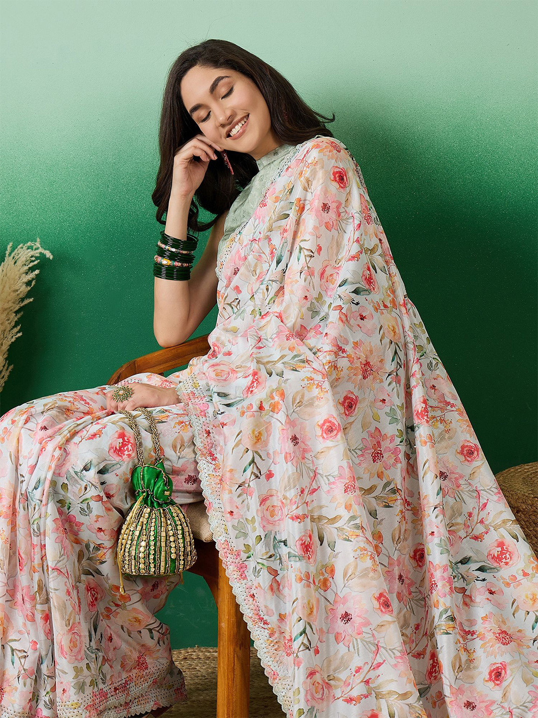 Sangria Women Floral Printed Scalloped Swaroski Embellishments Saree with Blouse Piece