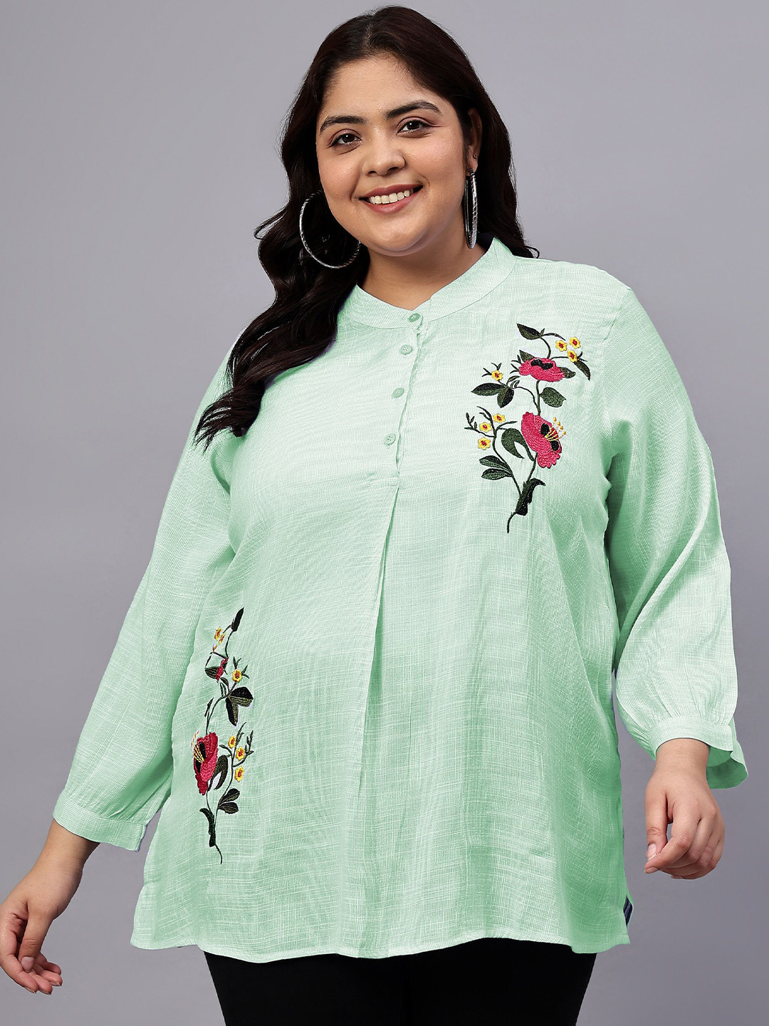 Indietoga Women Plus Size Floral Embroidered Cotton Tunic