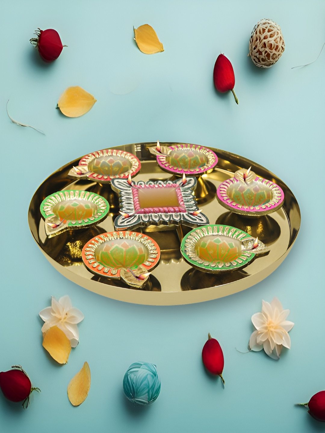 Metalsmith Green & Pink 8 Pieces Textured Diyas With Thali Pooja Set