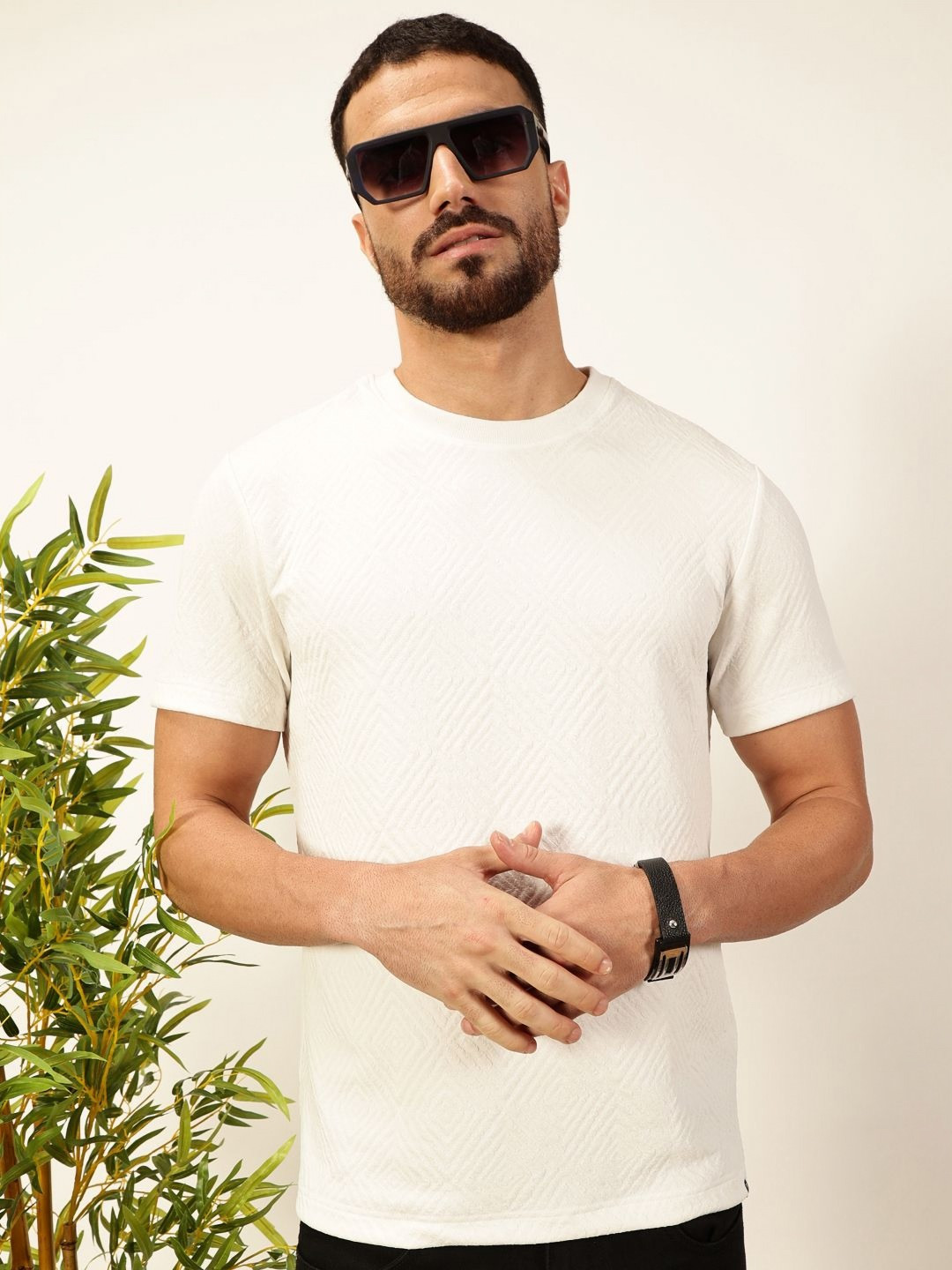 Thomas Scott Men Anti Odour Solid Round Neck T-shirt