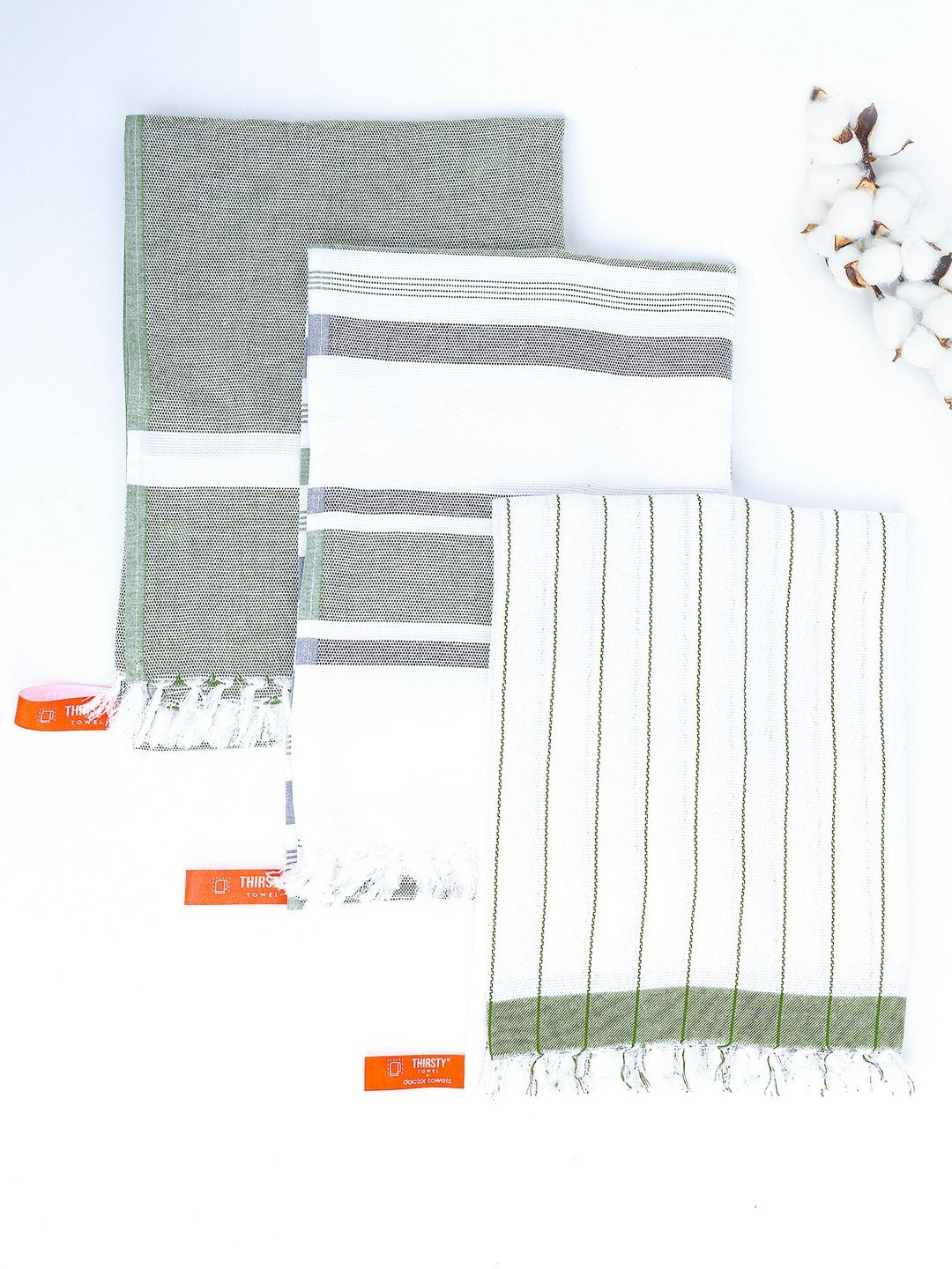 Thirsty Towel Green & White 3 Pieces Printed Pure Cotton 225 GSM Bath Towels