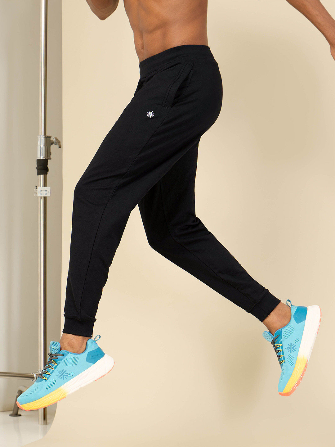 CULT Cult Leisure Men Mid Rise Slip-On Joggers