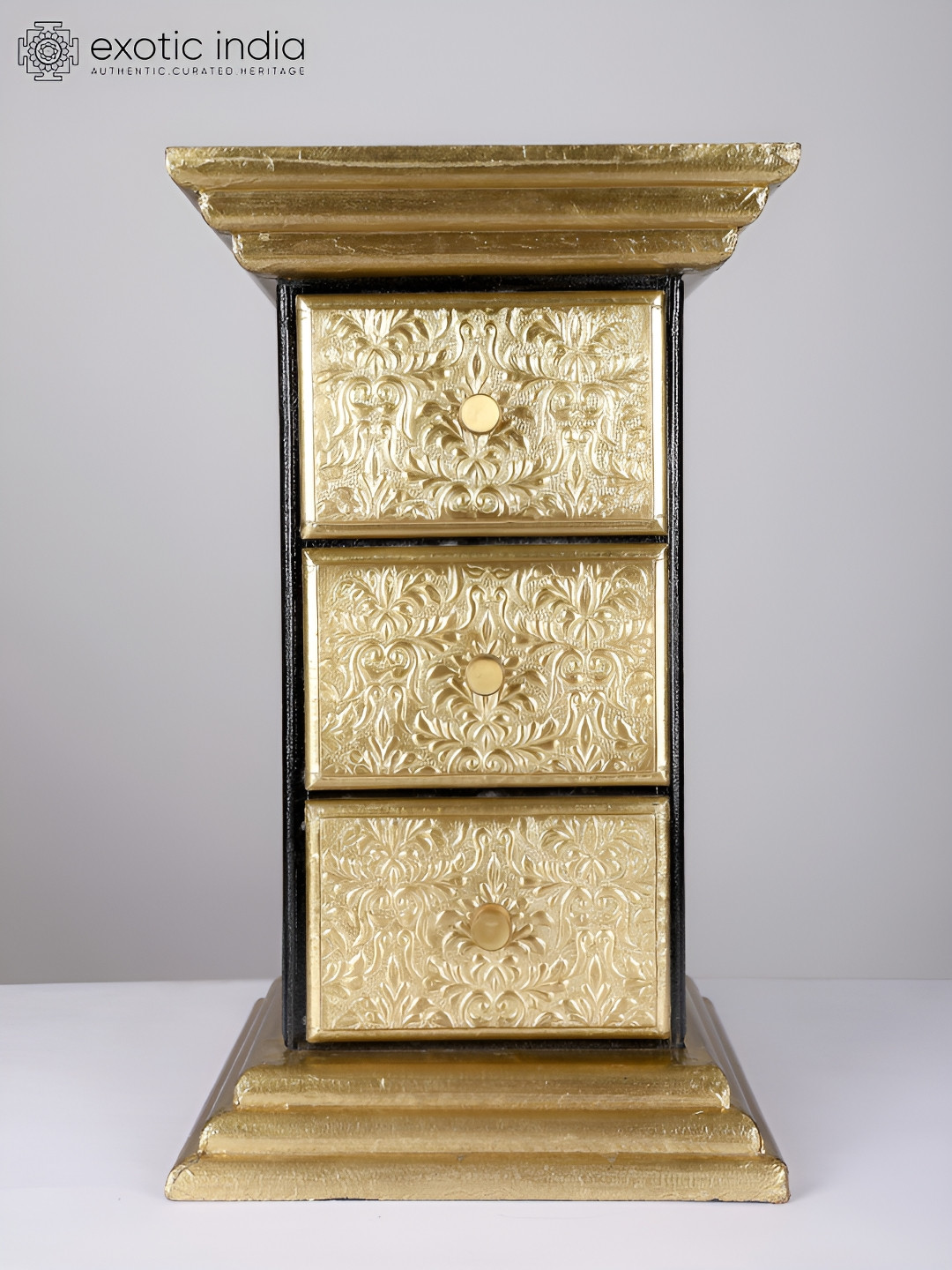 Exotic India Tree Candle Stand Gold Brass Metallic Living Room Tiny Showpiece - 18.5 Inches