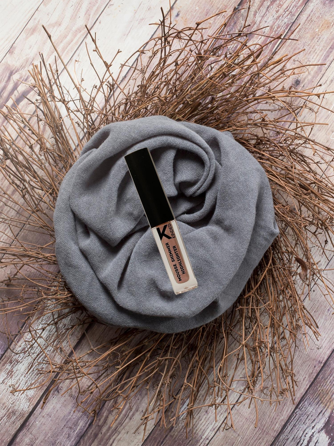 KINDED Mousse Shimmer Liquid Highlighter Illuminator 3ml - Rose Gold 05