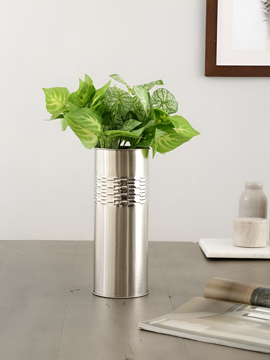 Maison Modern Silver Toned Graceful Links Flower Vase