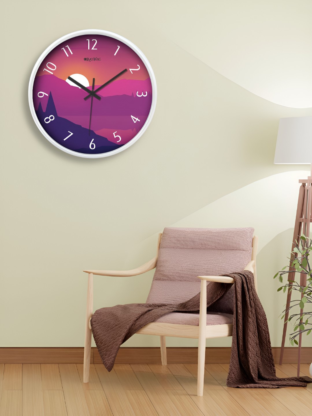 OLIVE TREE White & Burgundy Printed Round Analogue Contemporary Wall Clock