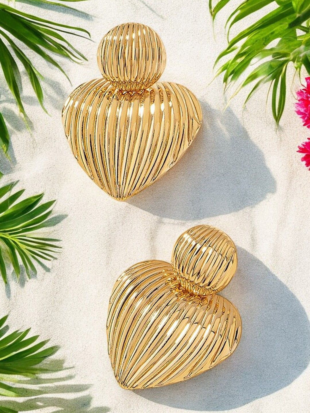 fabula Chunky Retro Heart Shaped Drop Earrings