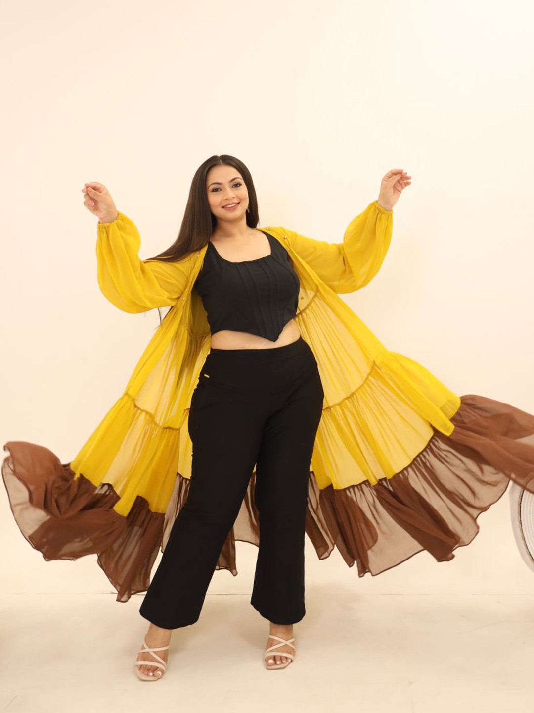 Swadeshi Shringaar Colourblocked Longline Open Front Shrug