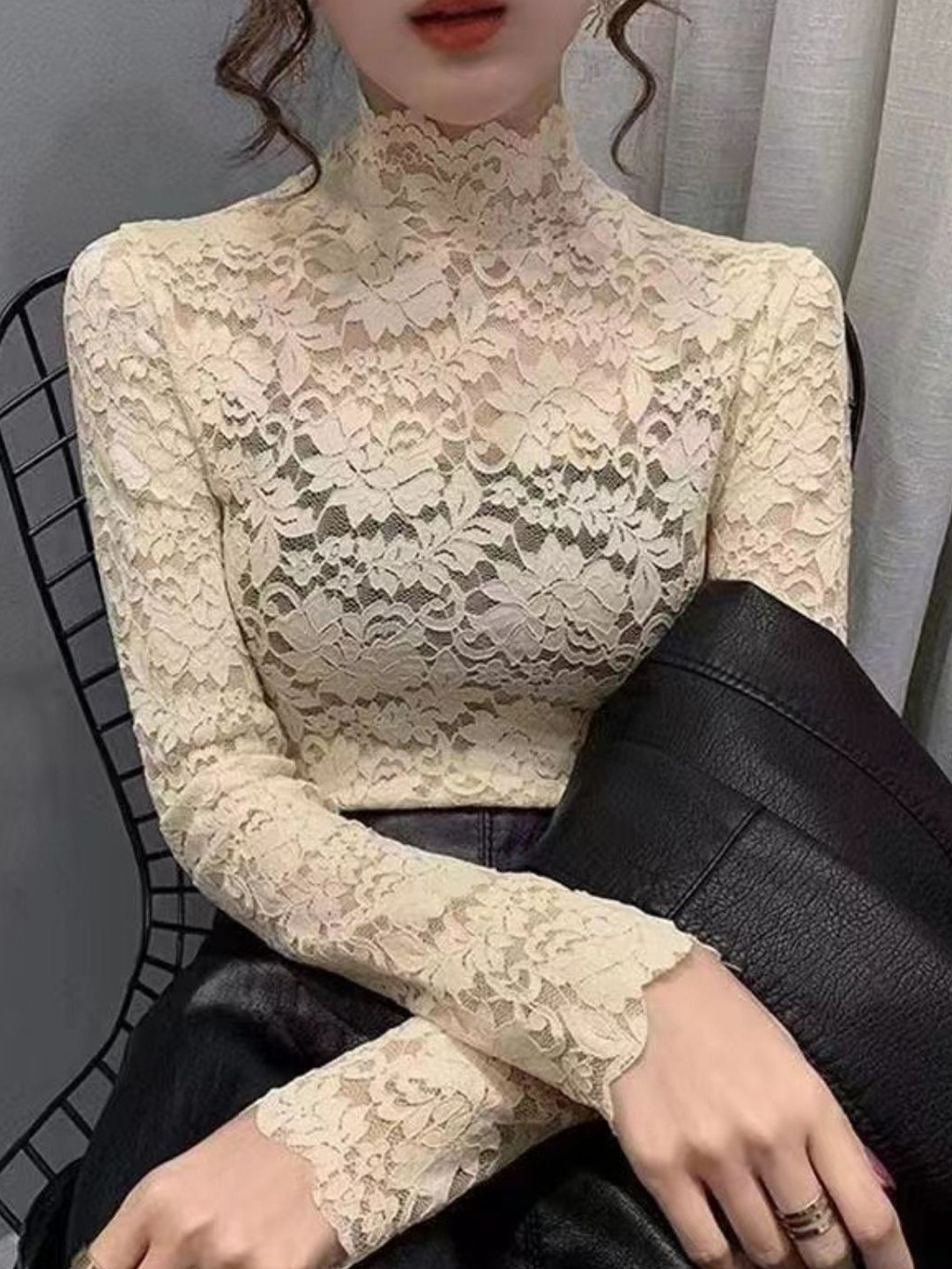 HERE&NOW Women Floral Lace Mandarin Collar Crop Top