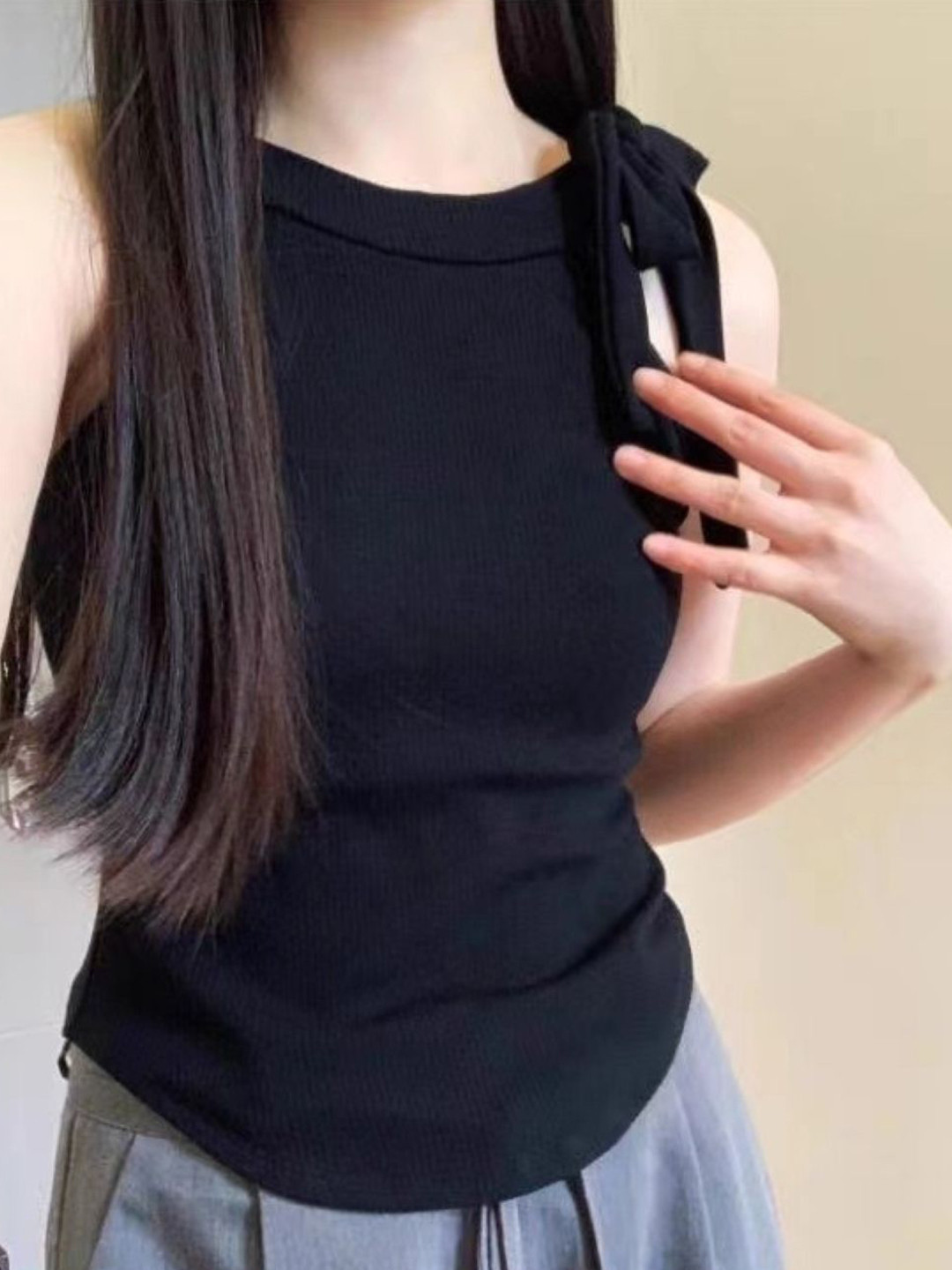 KPOP Round Neck Sleeveless Solid Top