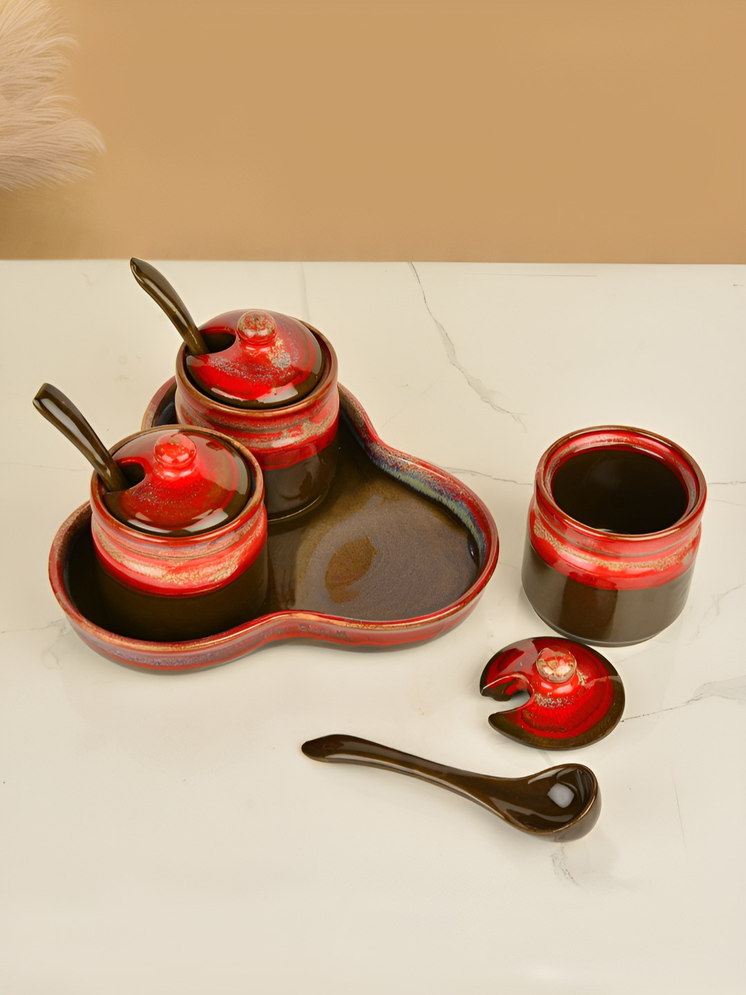 Stylemyway Gold Ceramic Dishwasher Safe 7 Piece Flip Top Jar-150ml