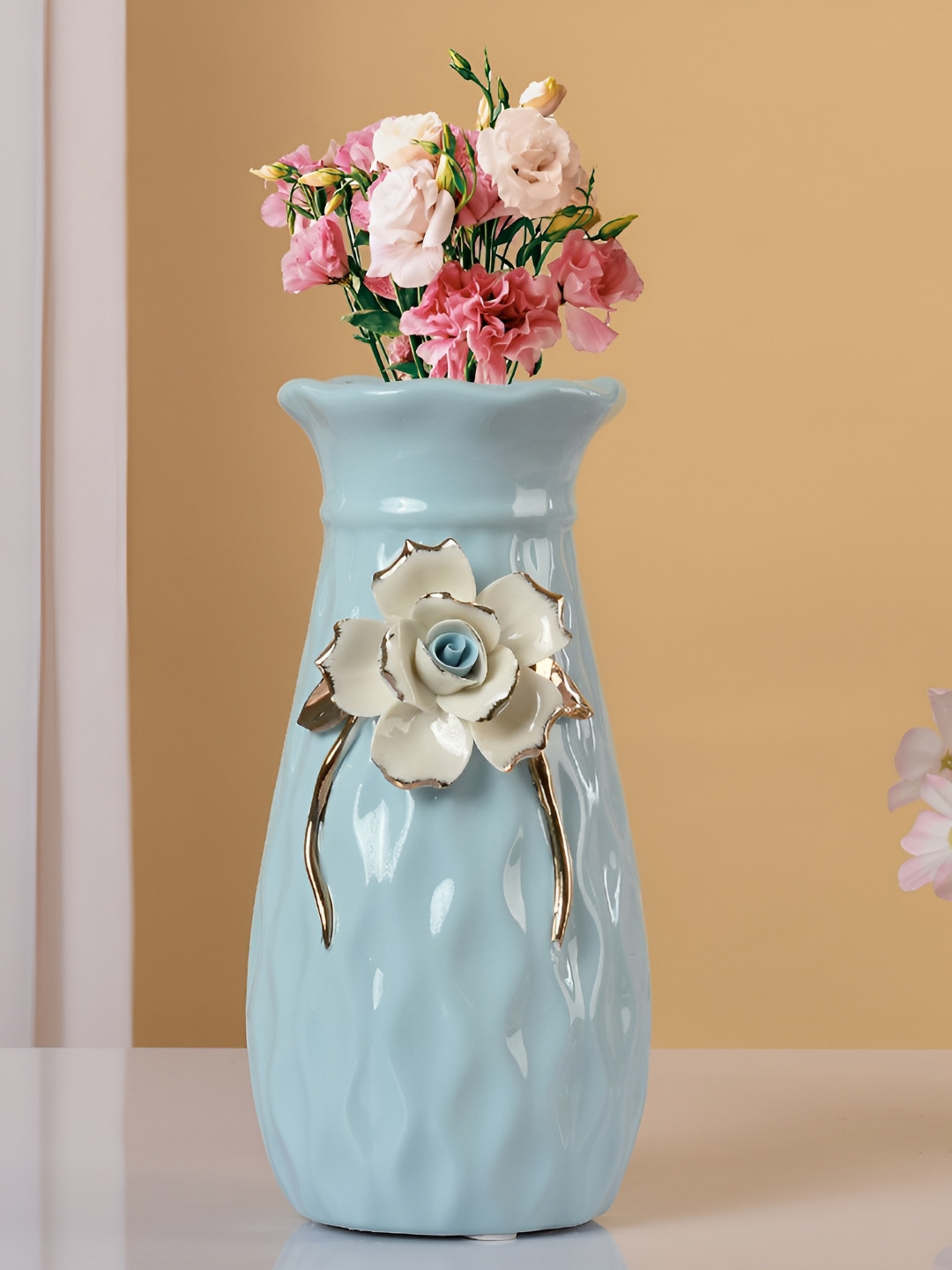TAYHAA  Blue & Pink Textured Flower Design Vases