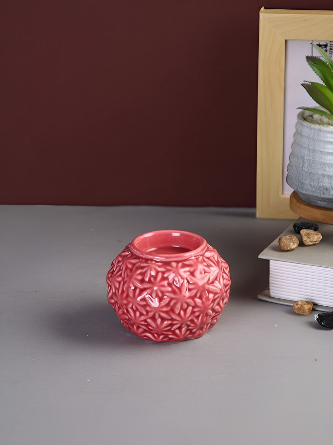 TAYHAA Pink Engraved Artisan Ceramic Candle Holder