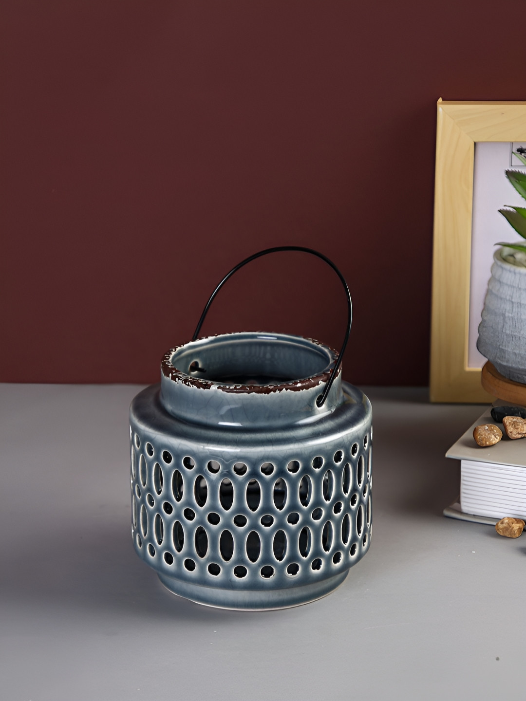 TAYHAA Grey & Black Ceramic Candle Holder