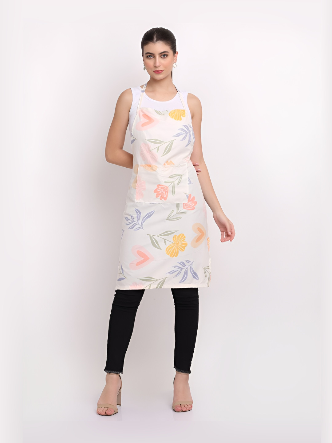 Arrabi Off White & Green Floral Printed Cotton Aprons With Pockets