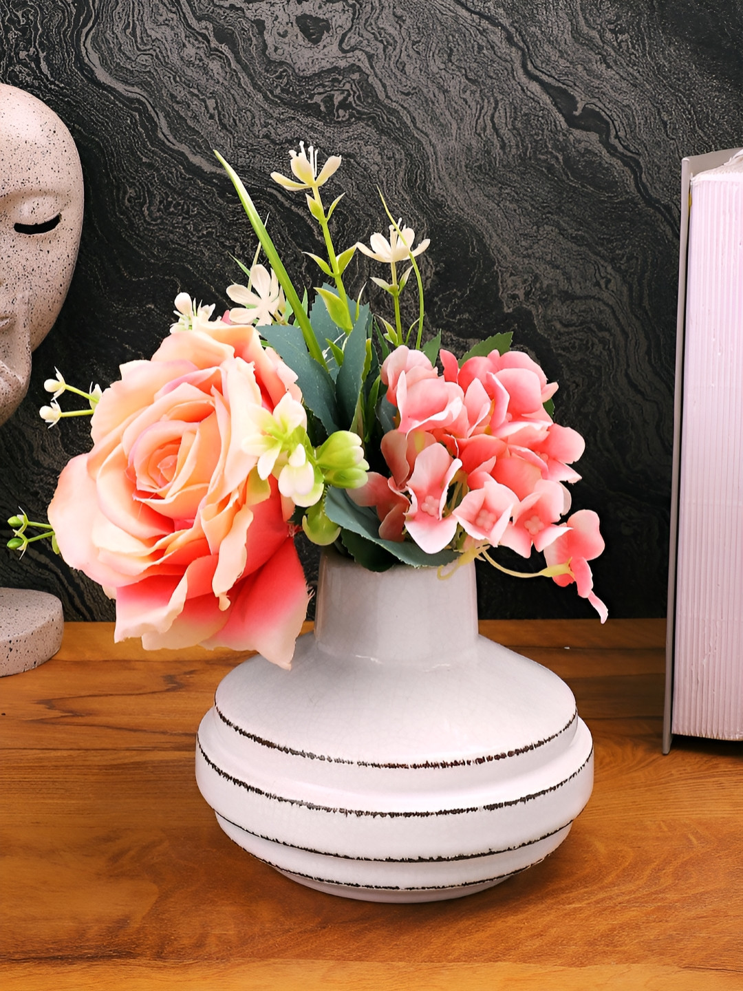 TAYHAA Burmese  White & Black Ceramic Flower Vase