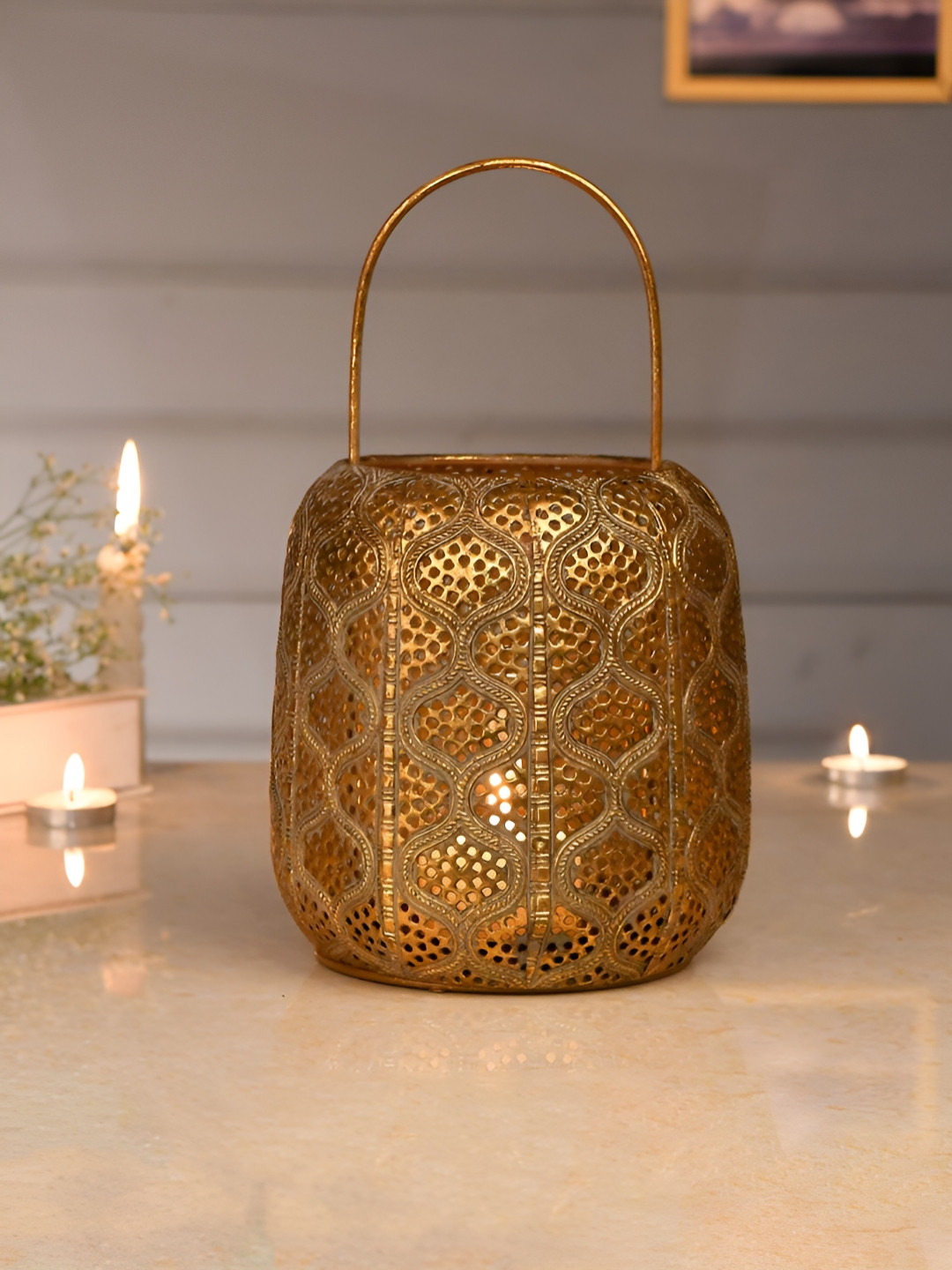 TAYHAA Gold-Toned Antique Look Hanging Lantern Candle Holder