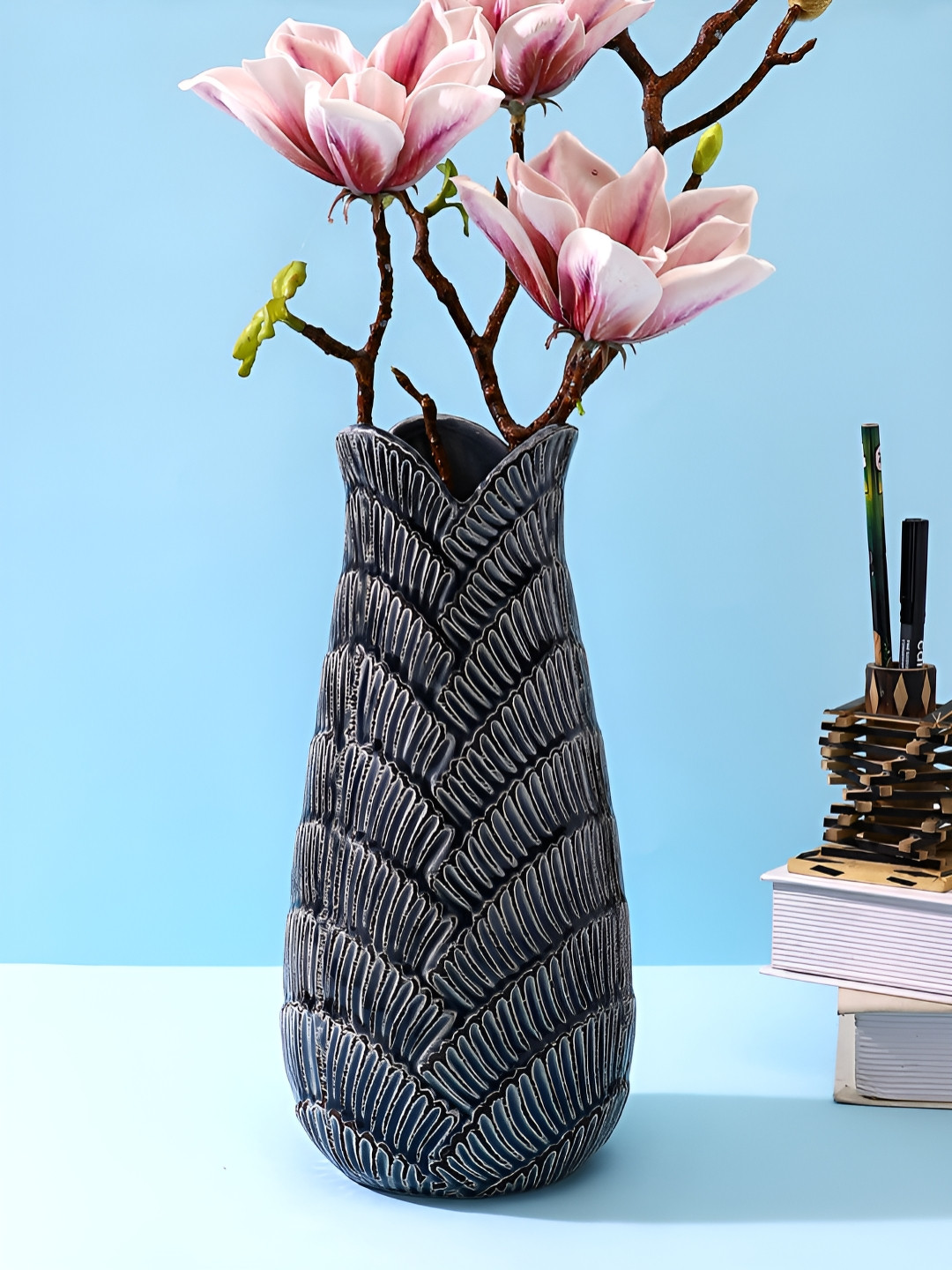 TAYHAA Black & White Printed Ceramic Fish Scale Designed Flower Vase