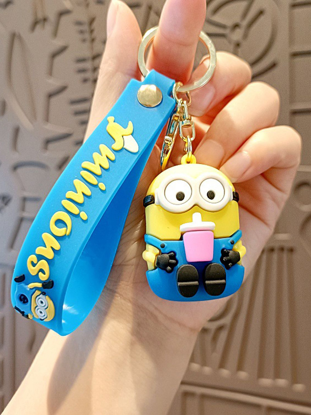 Flenzy Minions Cartoon Keychain With Silicone Belt