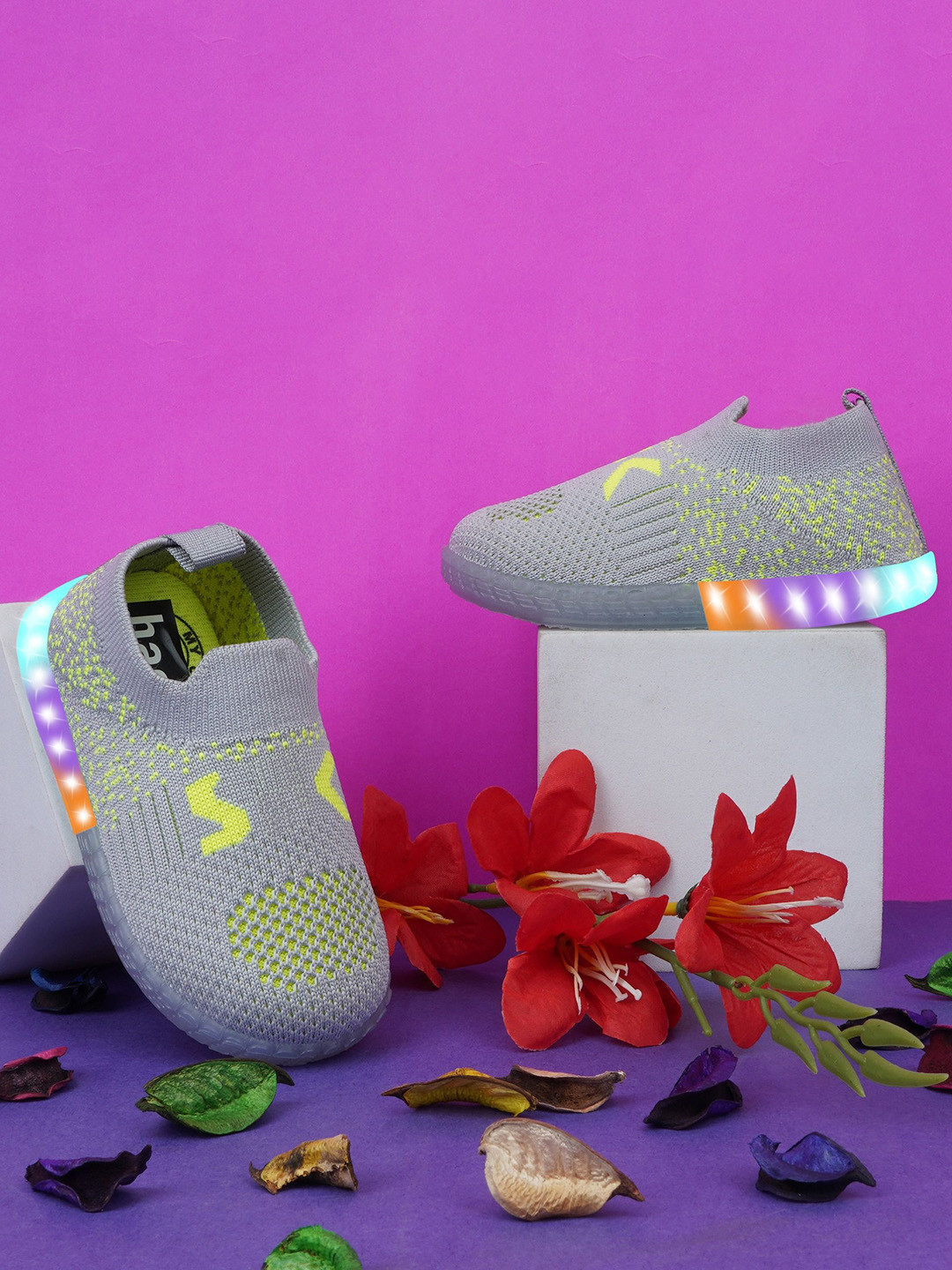 BAESD Kids Woven Design Led Lighting Slip-On Sneakers