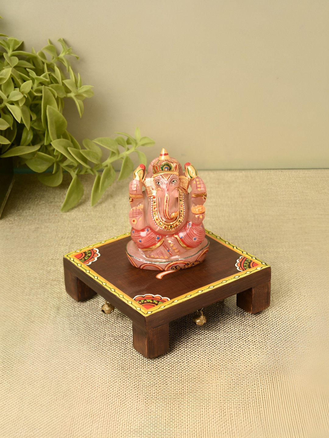 AAKRITI ART CREATIONS Brown & Green Patterned Wooden Pooja Pray Stand