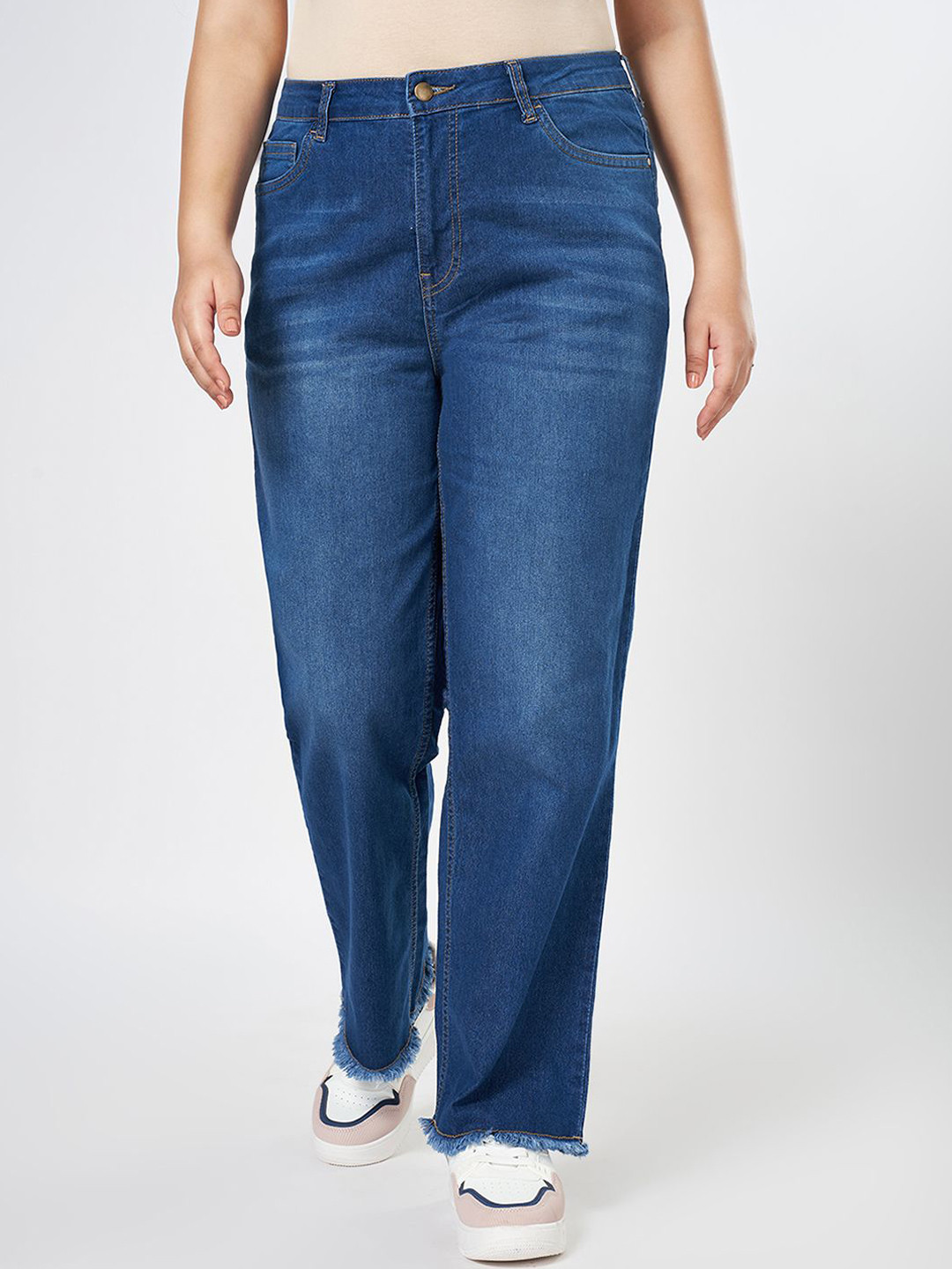 Honey Curvytude by Pantaloons Women Straight Fit High-Rise Light Fade Plus Size Jeans