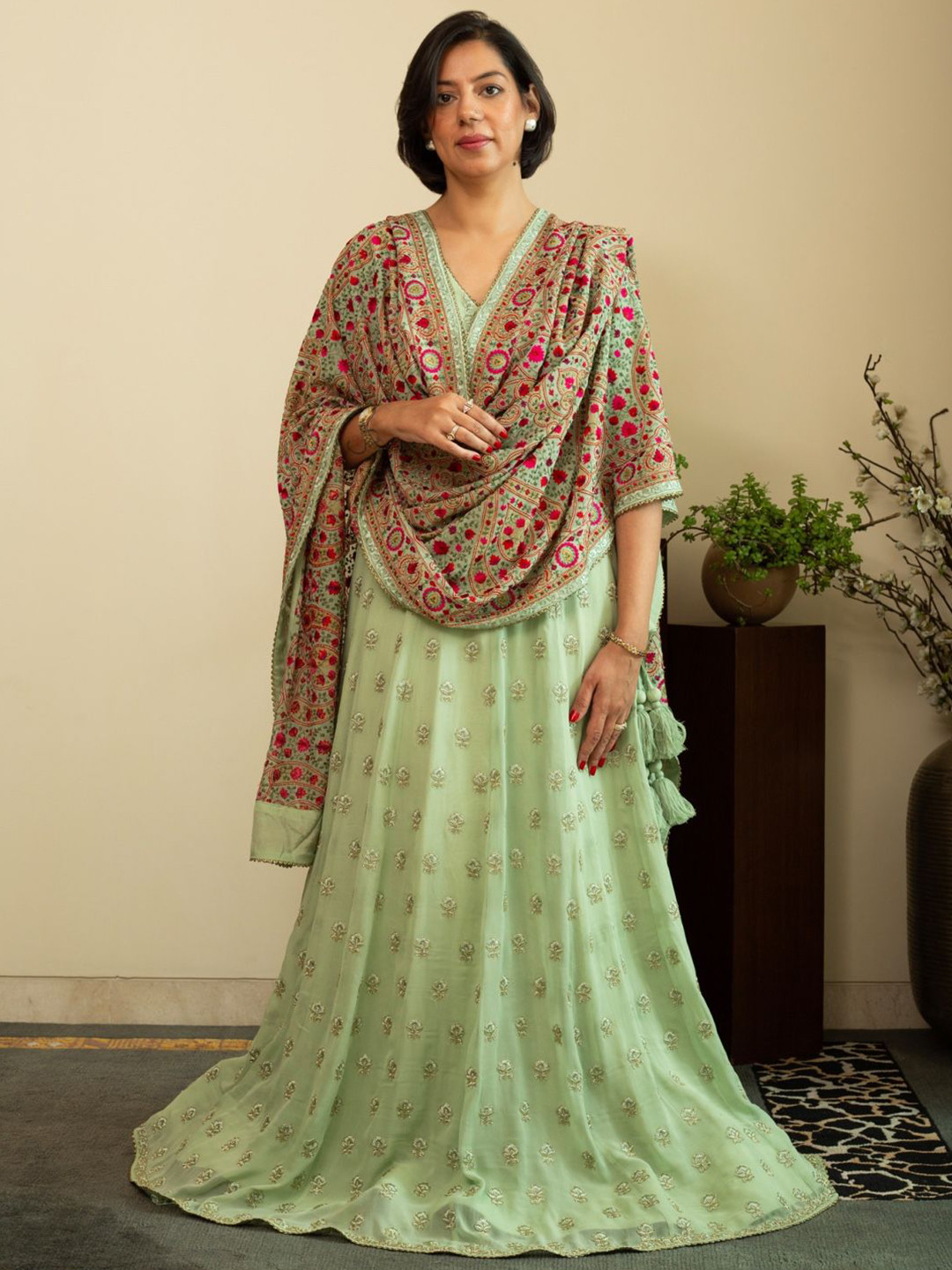 HOUSE OF INARI Embroidered Thread Work Ready to Wear Lehenga & Blouse With Dupatta
