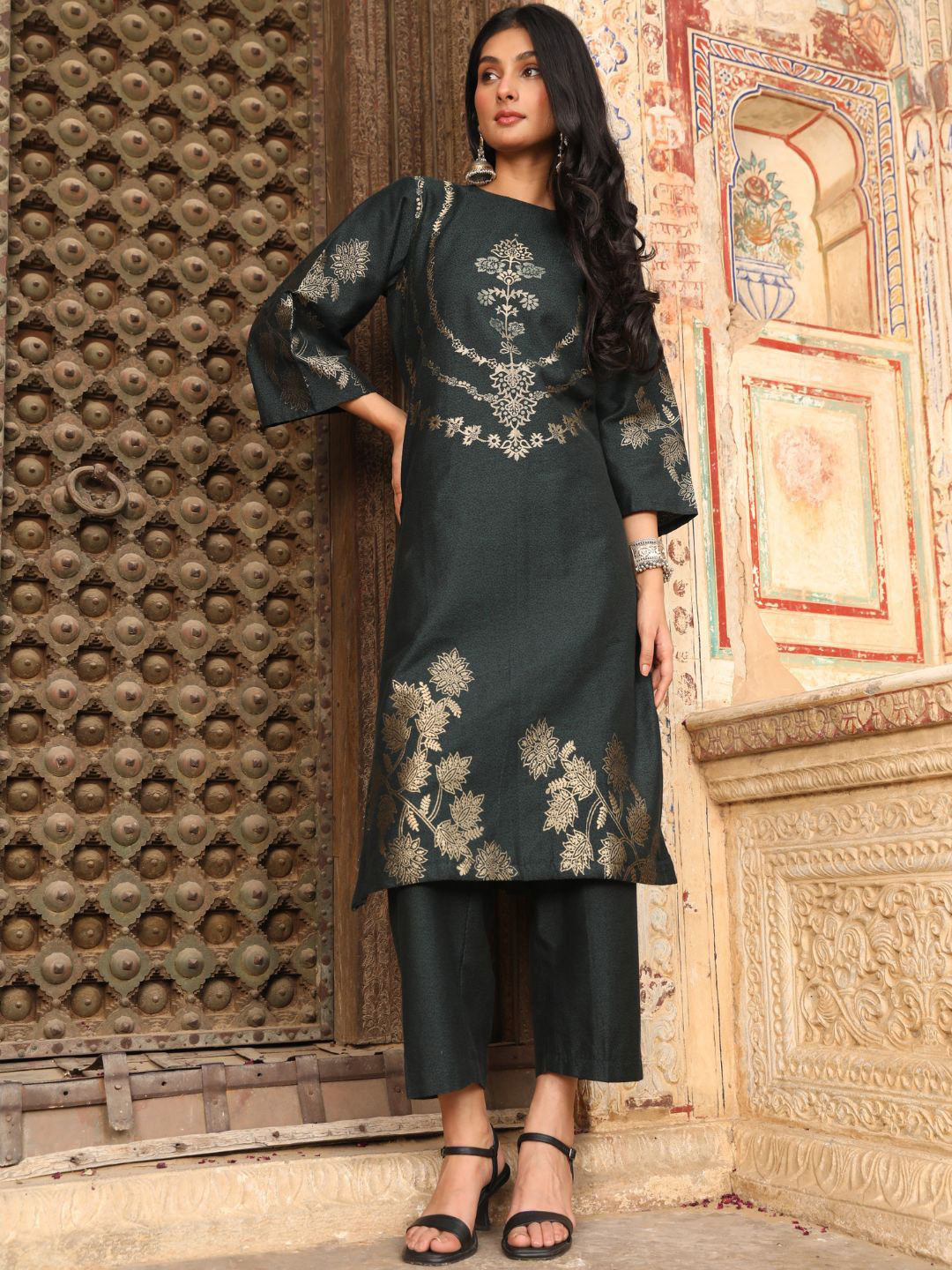 KIDAR Round Neck Woven Design Tunic & Trouser
