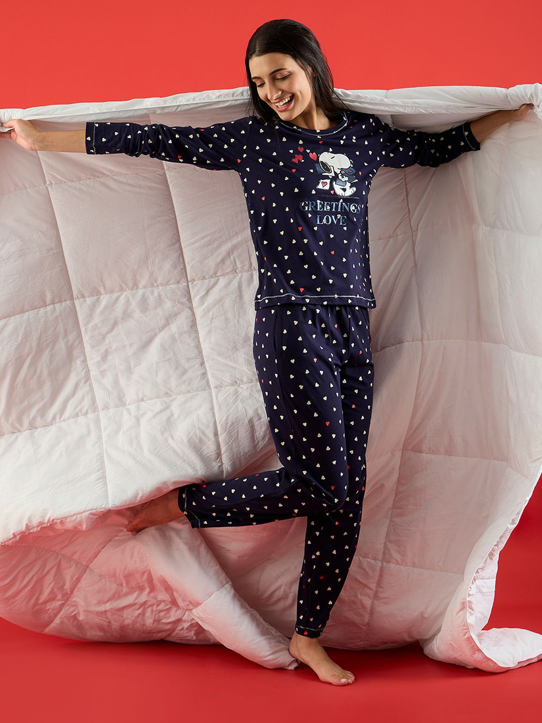 Sweet Dreams Women Snoopy Characters Pyjama Set