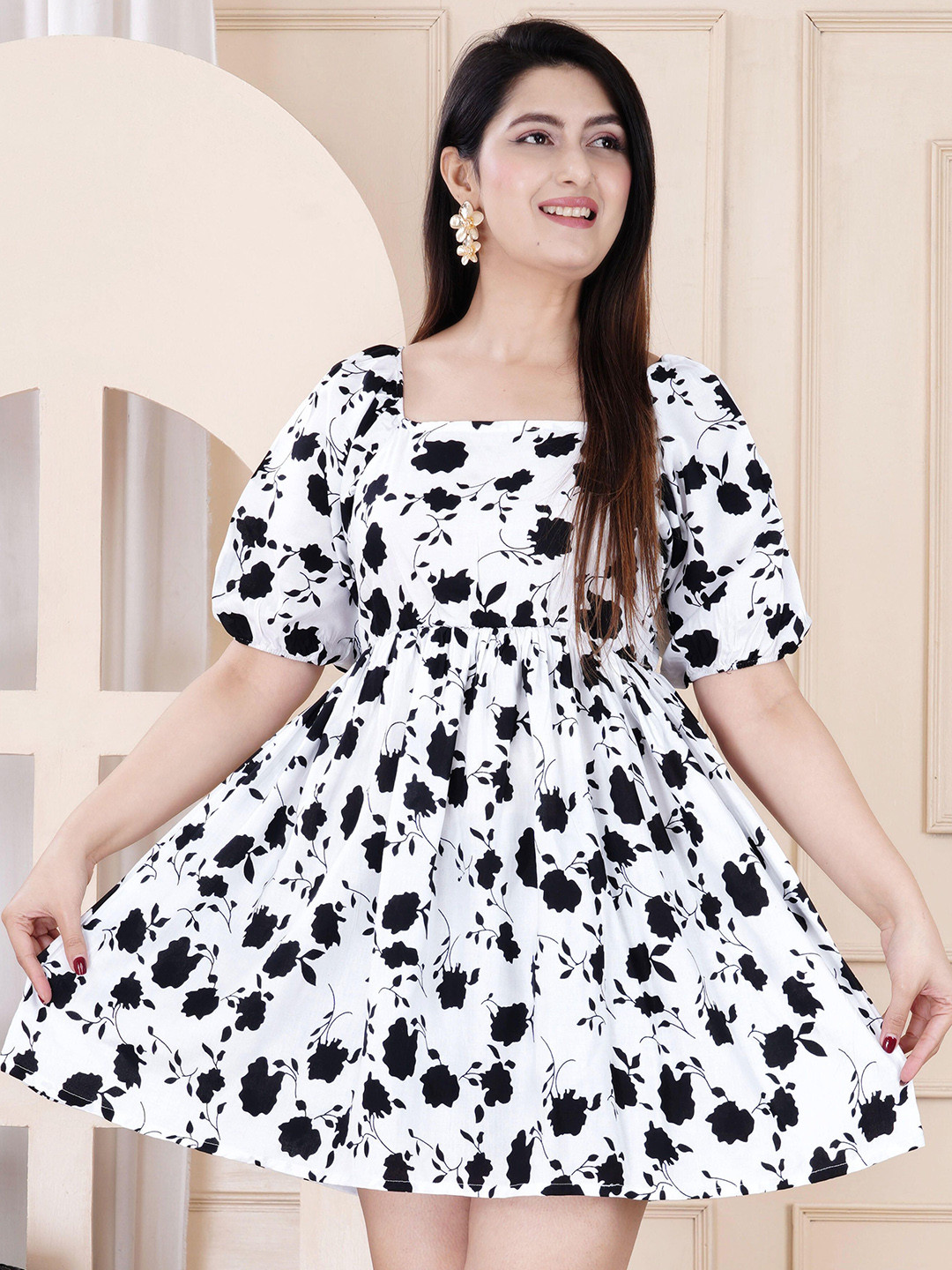 JAI KURTIES Floral Print Puff Sleeve Peplum Mini Dress