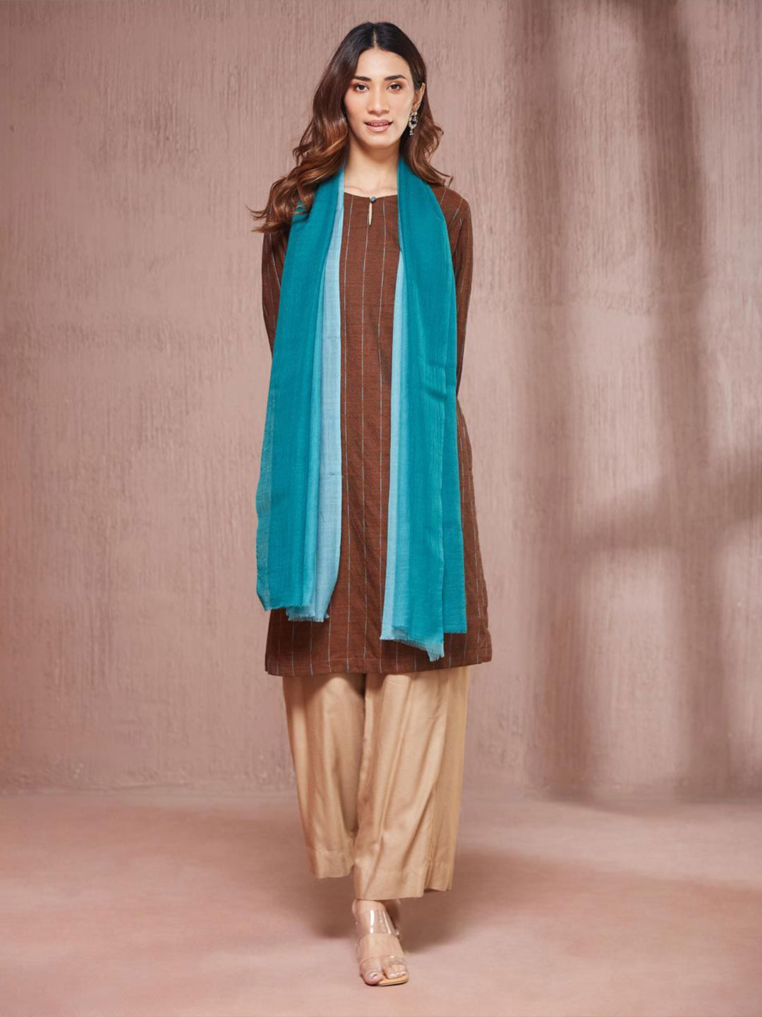 Fabindia Women Wollen Colourblocked Stole
