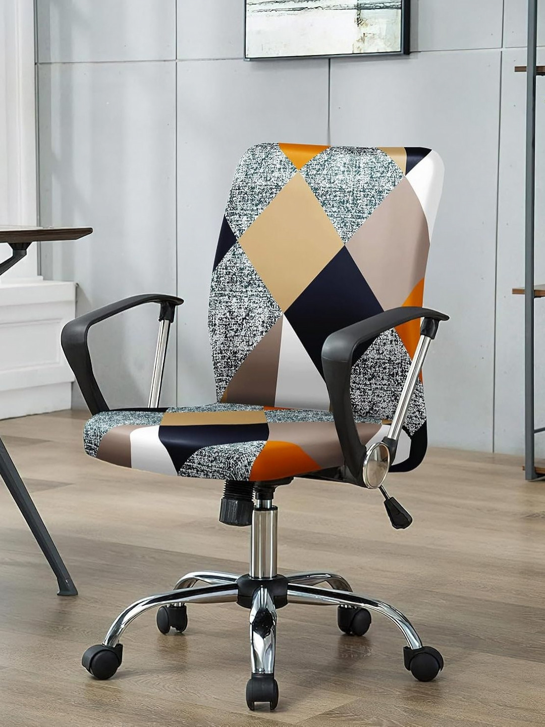HOUSE OF QUIRK White & Orange-Colored Printed Stretchable Desk Chair Cover