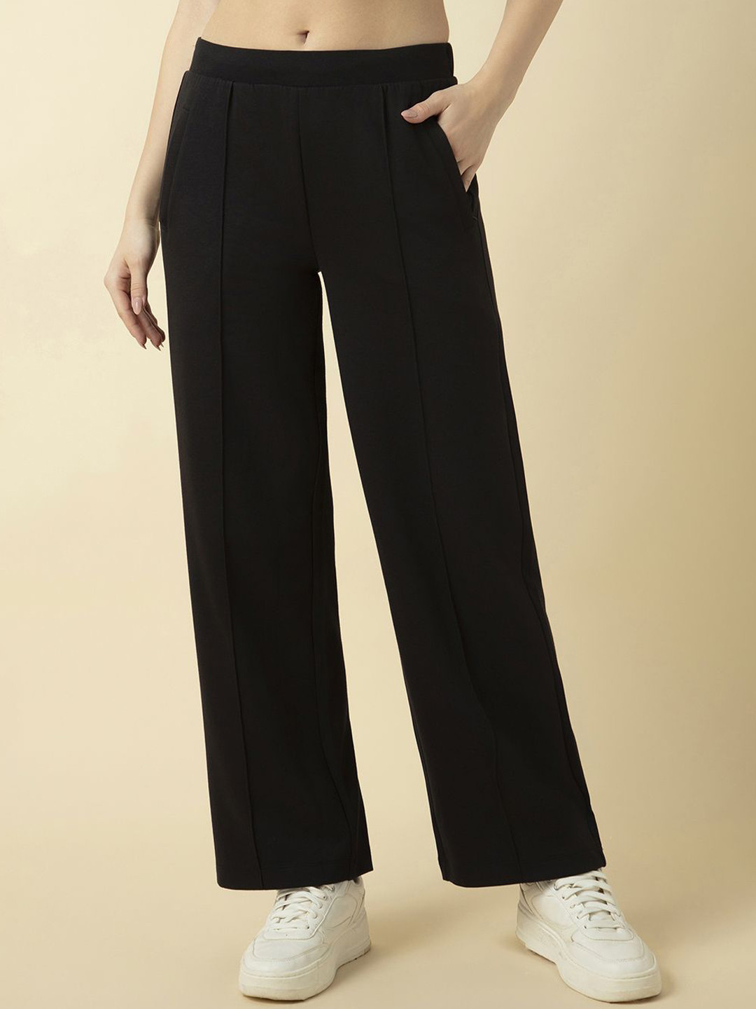 Van Heusen Athleisure Women Solid Functional Pocket Wide Leg Pleated Pant