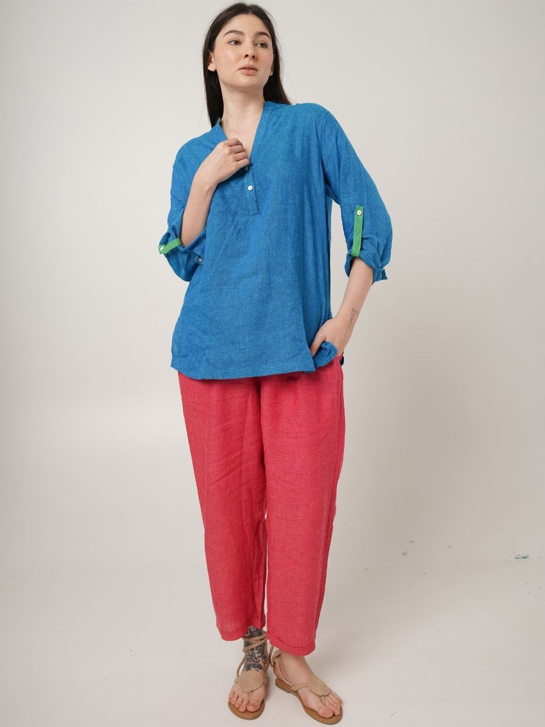 Fabulous V-Neck Linen Top With Trousers