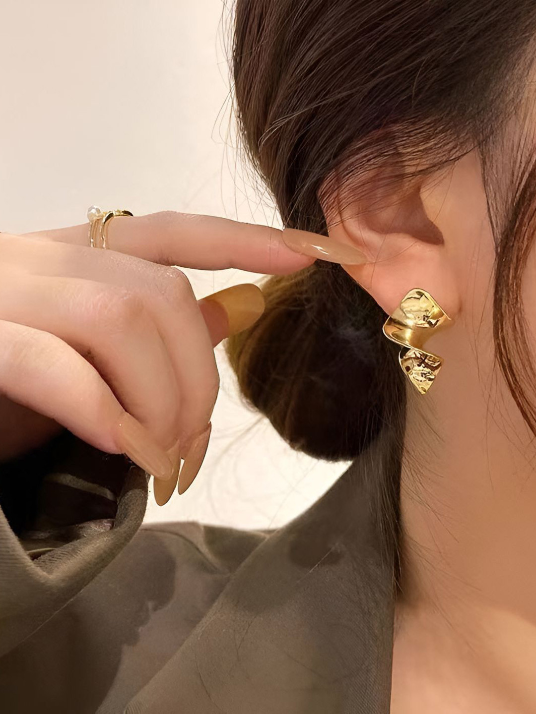 Goho Gold-Plated Contemporary Twisted Drop Earrings